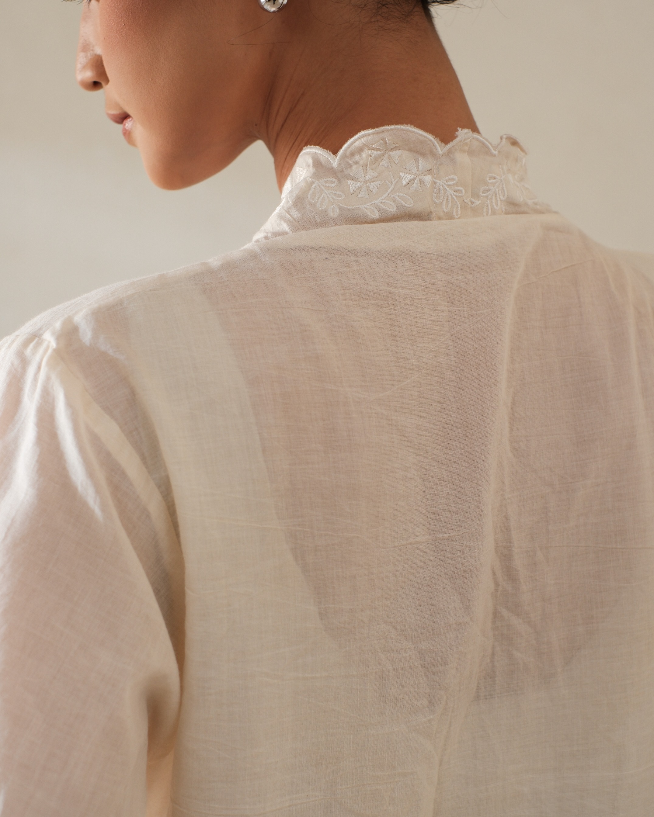 GENDIS OUTER KEBAYA