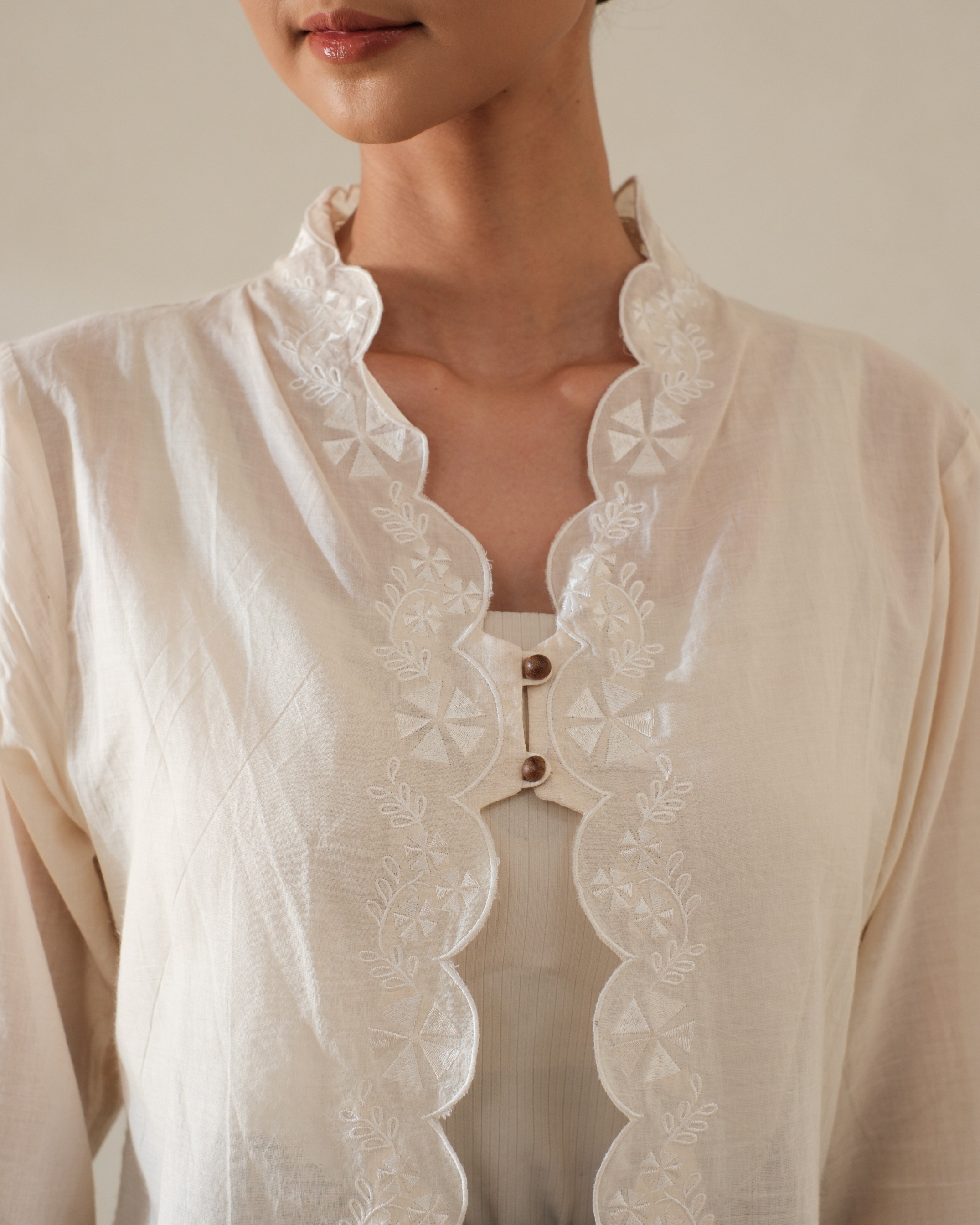 GENDIS OUTER KEBAYA