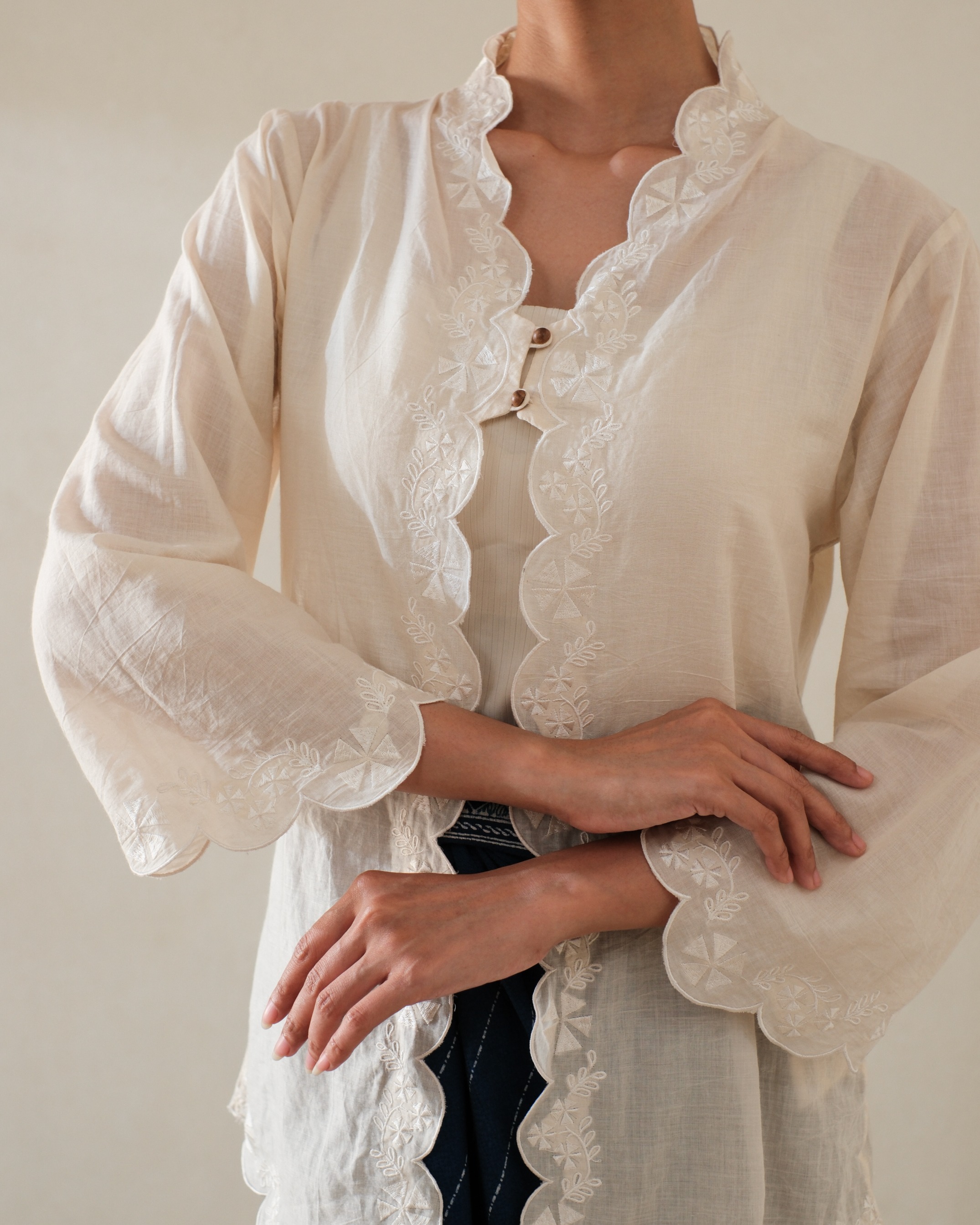 GENDIS OUTER KEBAYA