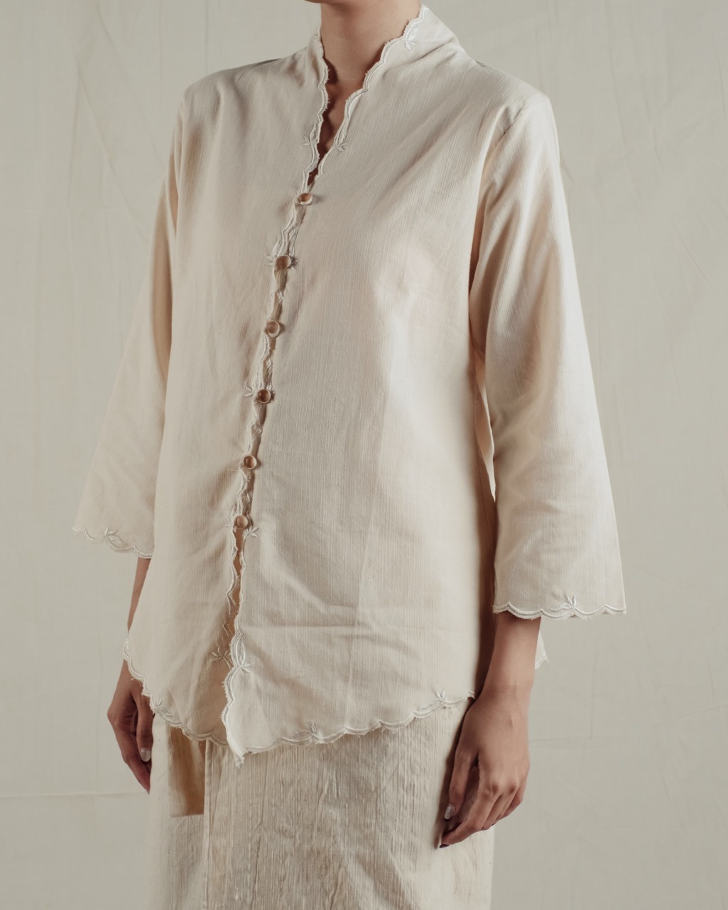 SARASVATI KEBAYA