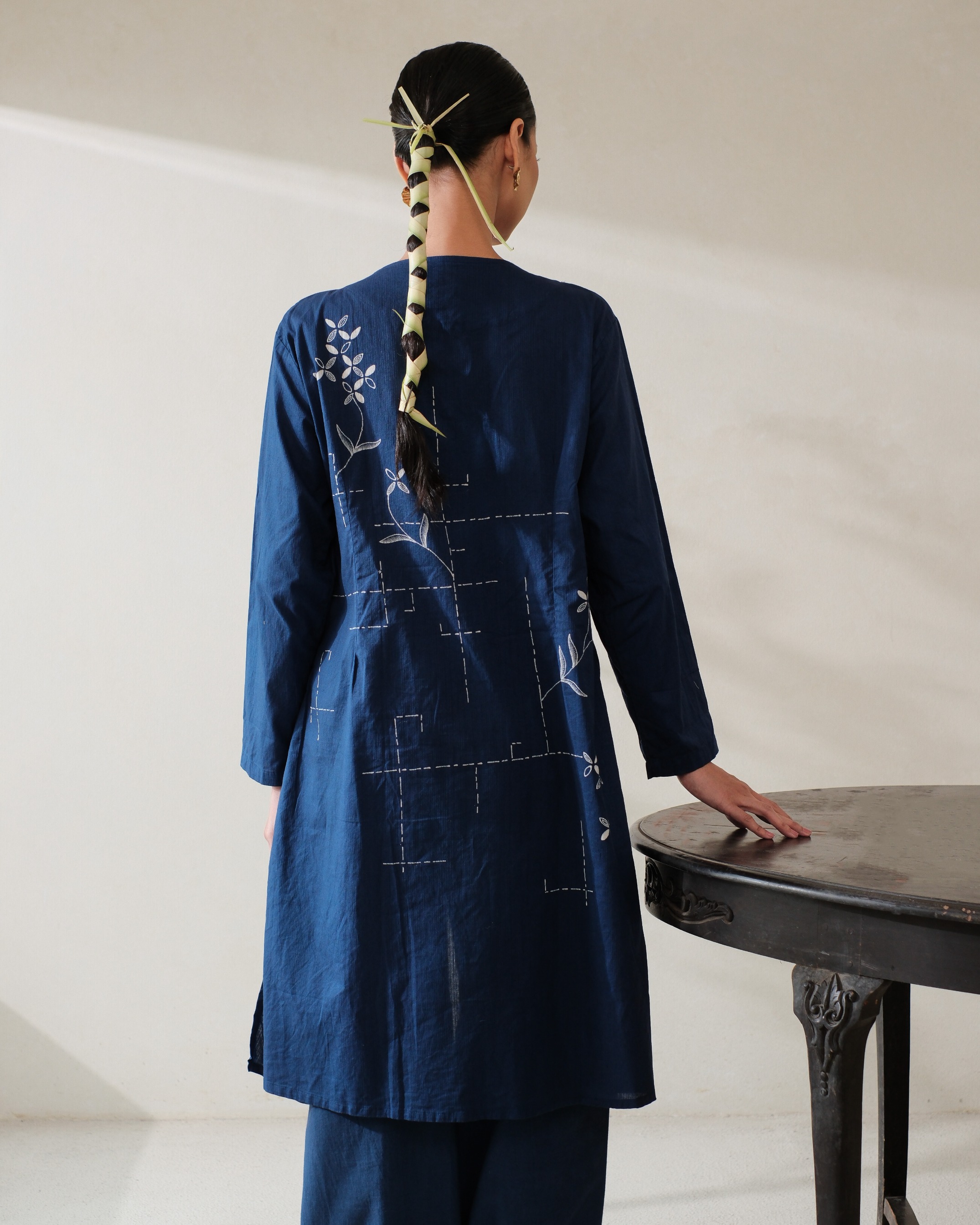 RATRI KEBAYA - BATIK