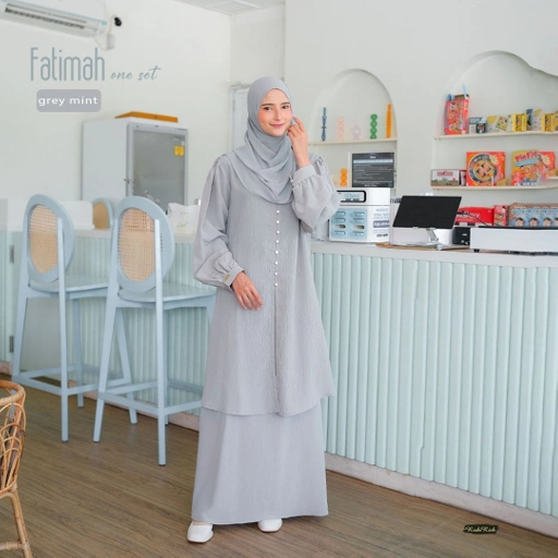 Image of Defect Grade B Fatimah One Set Malay Kekinian