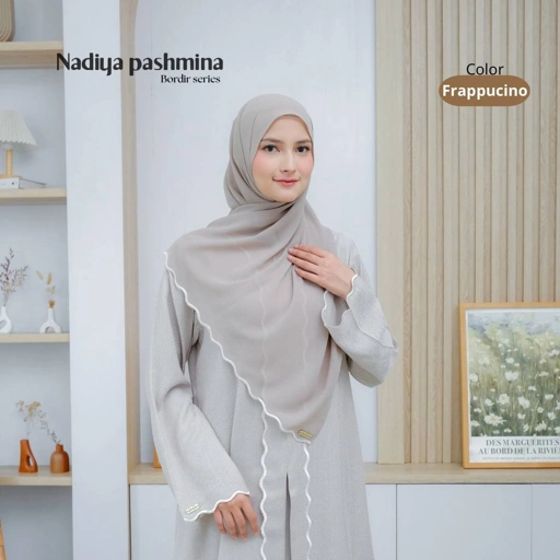 Image of  Riskirich  Pashmina Nadiya Series Bordir Match One Set Latifa
