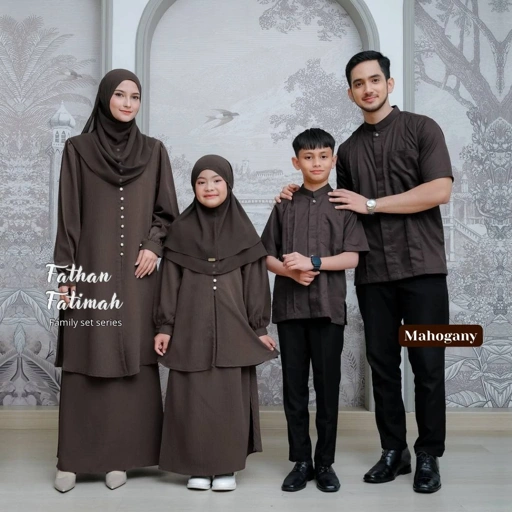 Image of Riskirich Fathan Fatimah Mahogany Sarimbit Keluarga