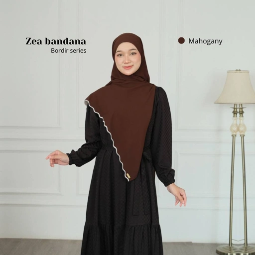 Image of  Zea Khimar Bandana Bordir | Khimar Syari'i French Square Cerutty Premium