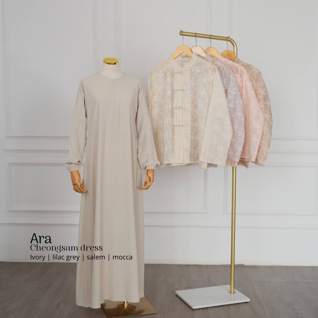 Ara Cheongsam | Modern Outerwear Silk Embroidery