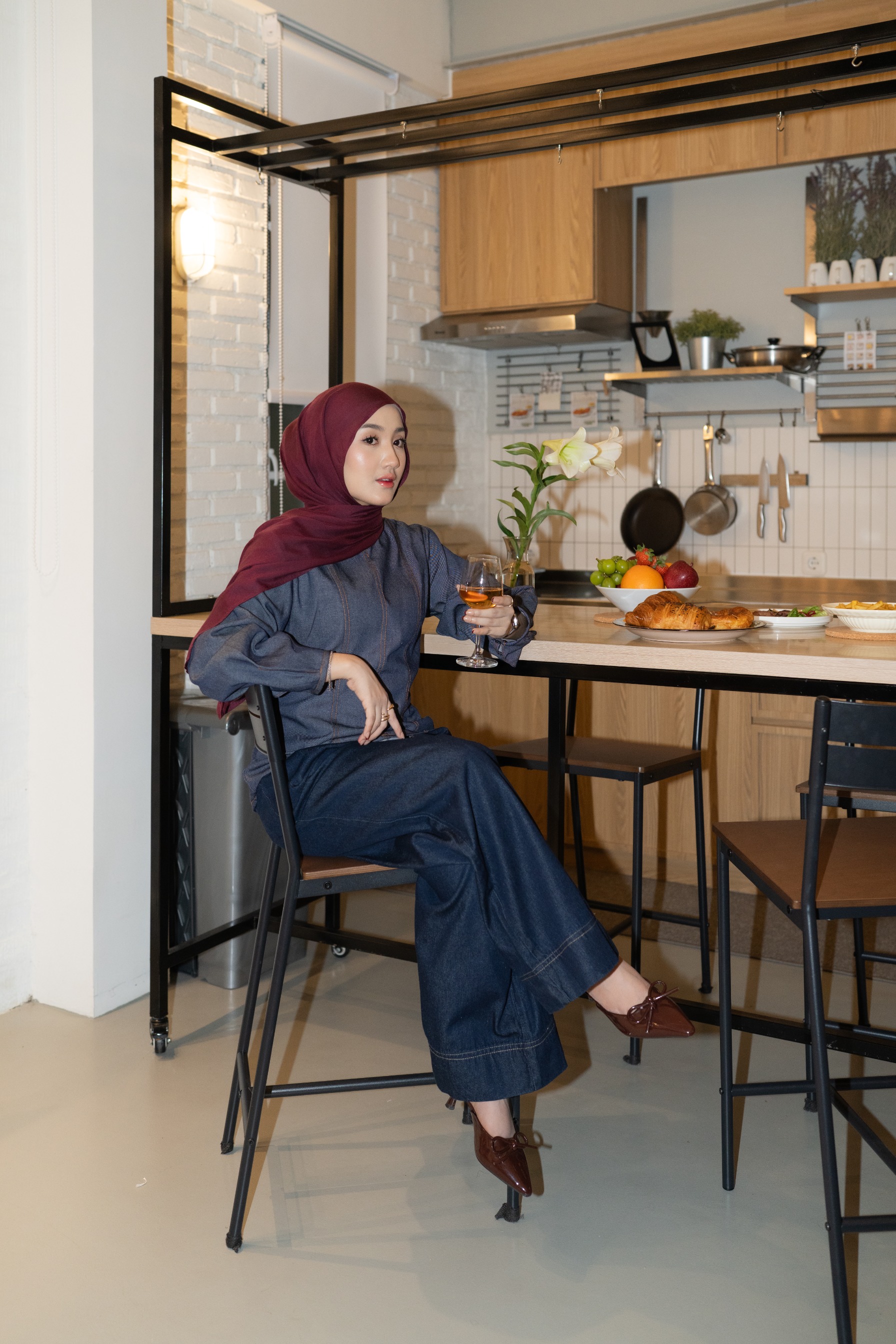 CELENE BLOUSE