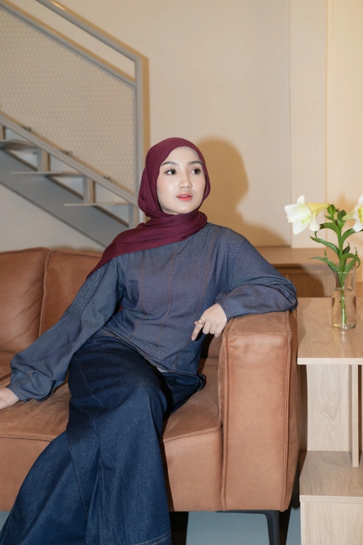 Image of CELENE BLOUSE 