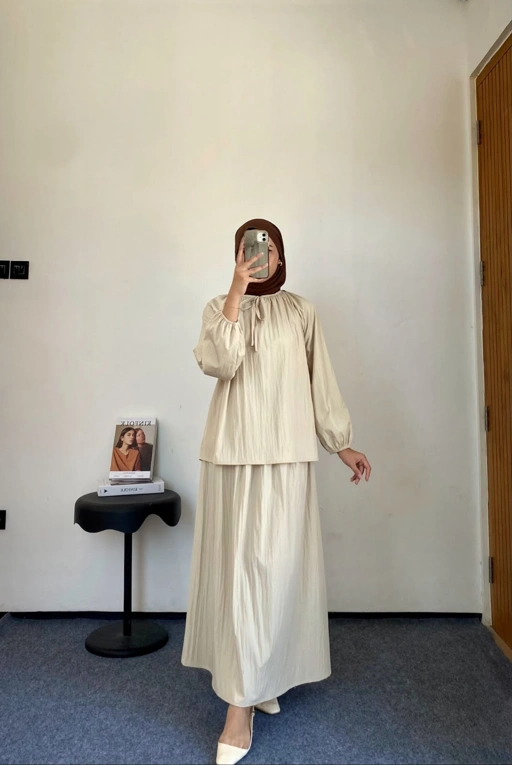 THEA BLOUSE & SKIRT