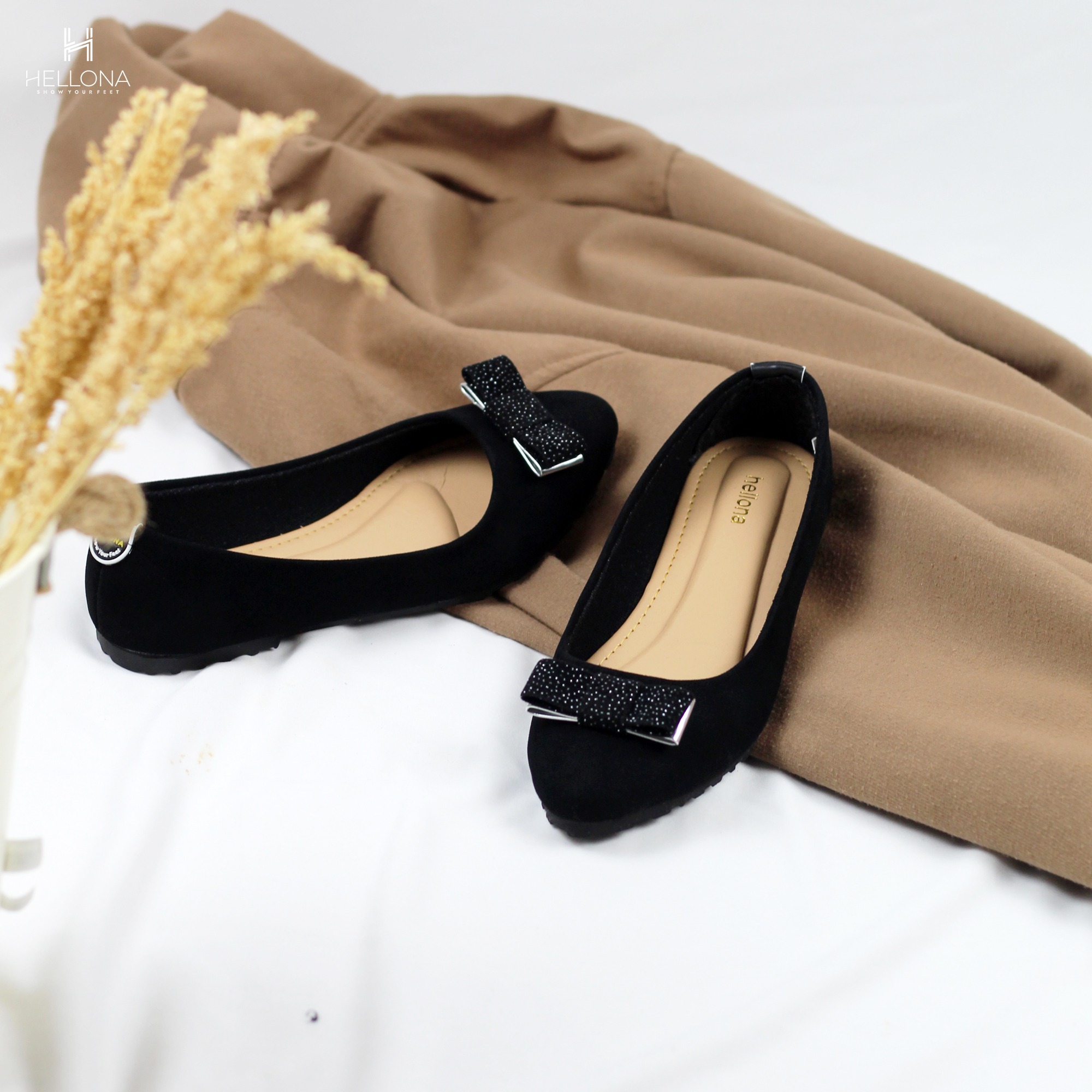 Lily Flatshoes
