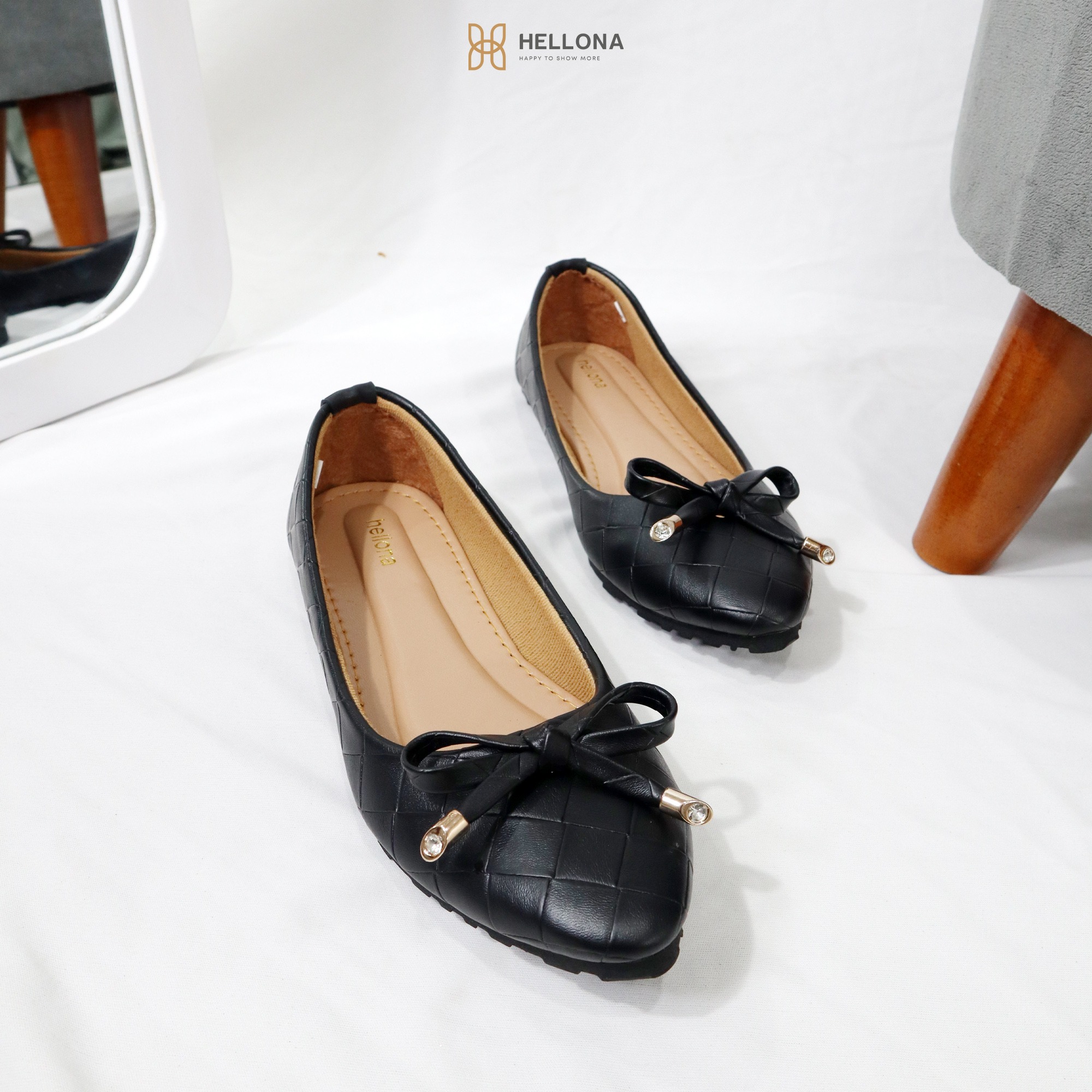 Nucha Flatshoes