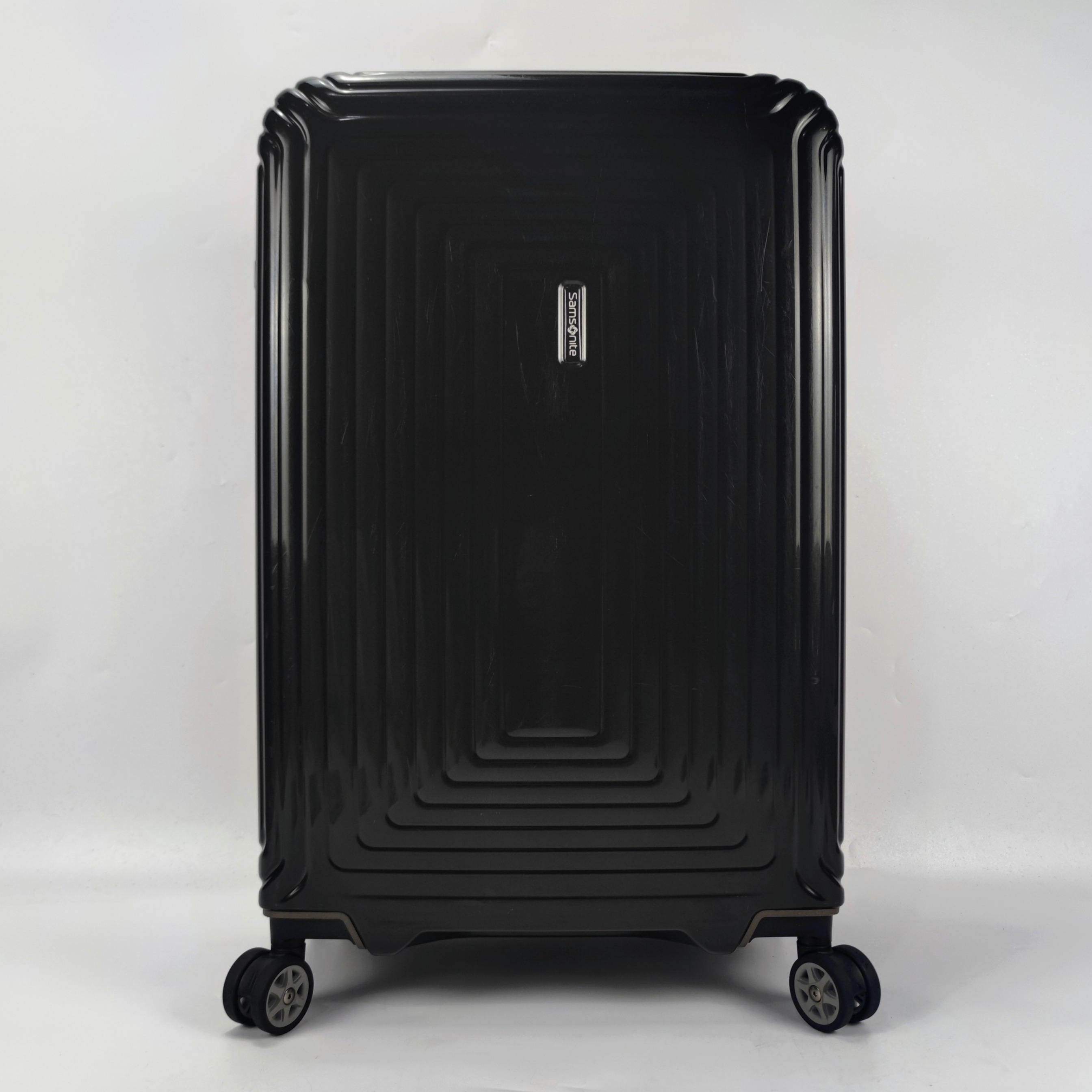 Samsonite Aspero Lightweight Spinner Hardcase Luggage 26 Black