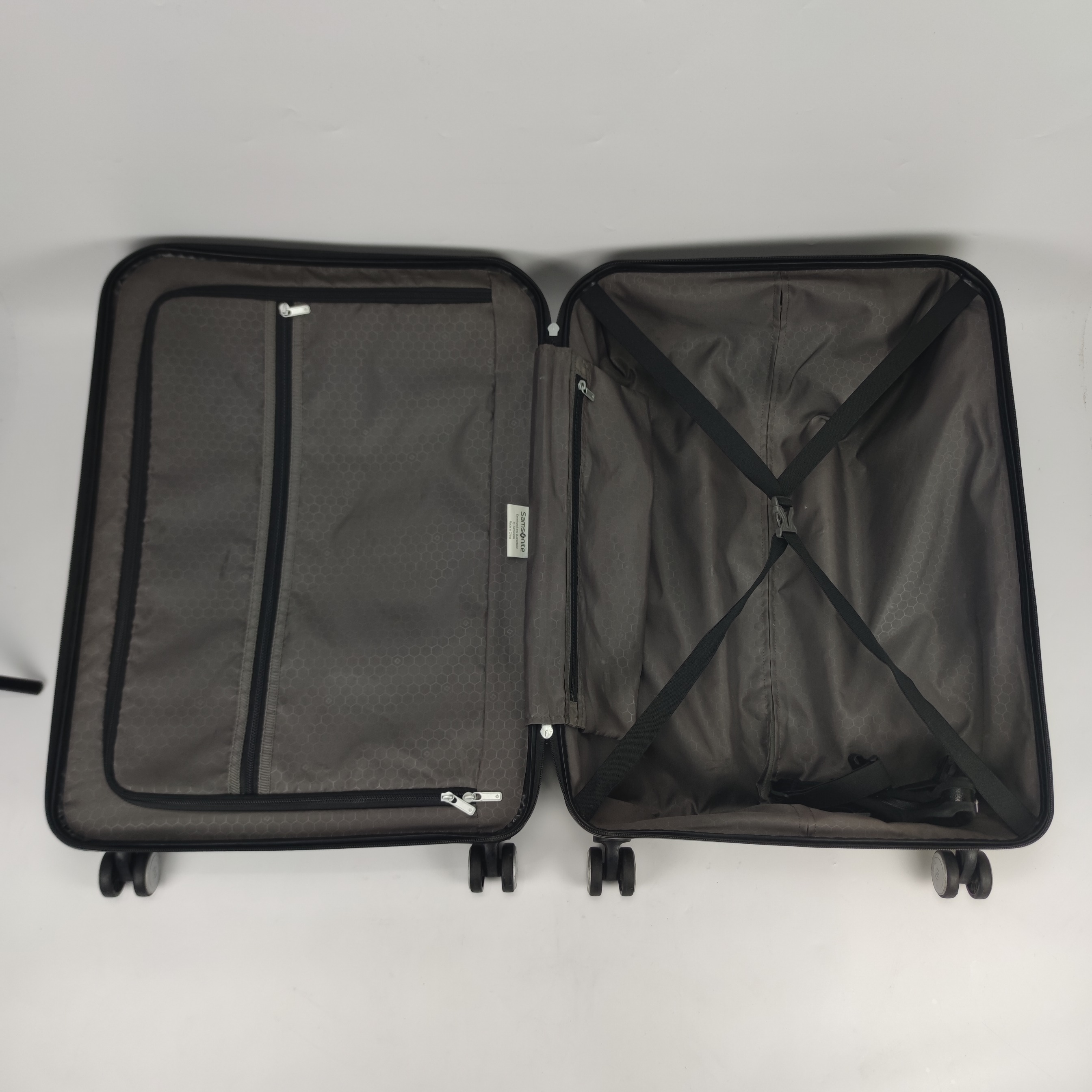 Samsonite Octolite Spinner Hardcase Luggage 26 Inch 