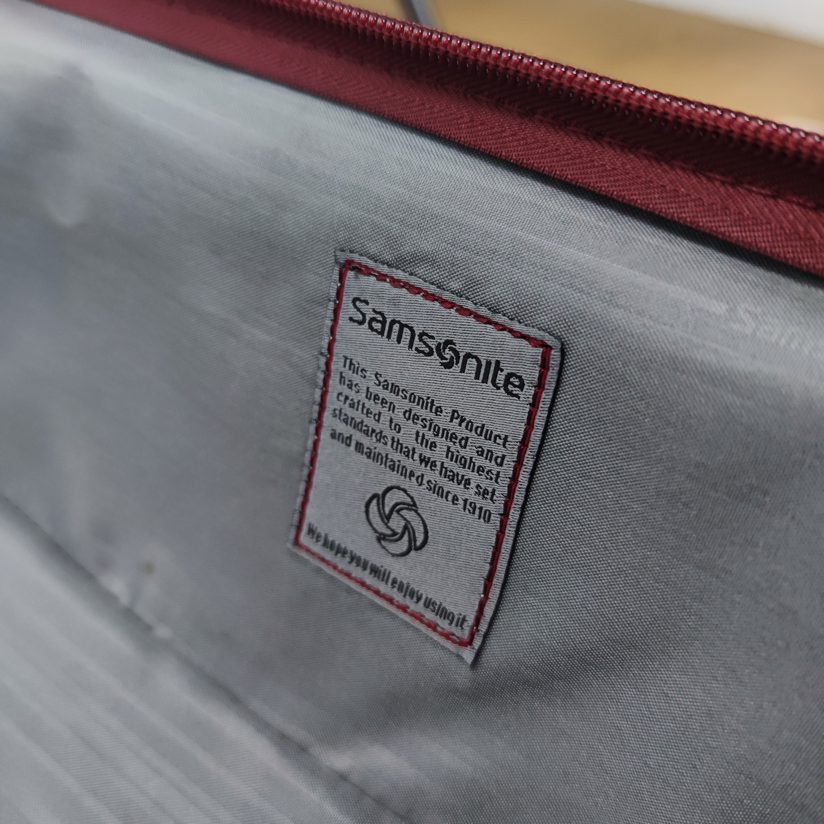 Samsonite X-Pertiz Spinner Lightweight 28 Inch