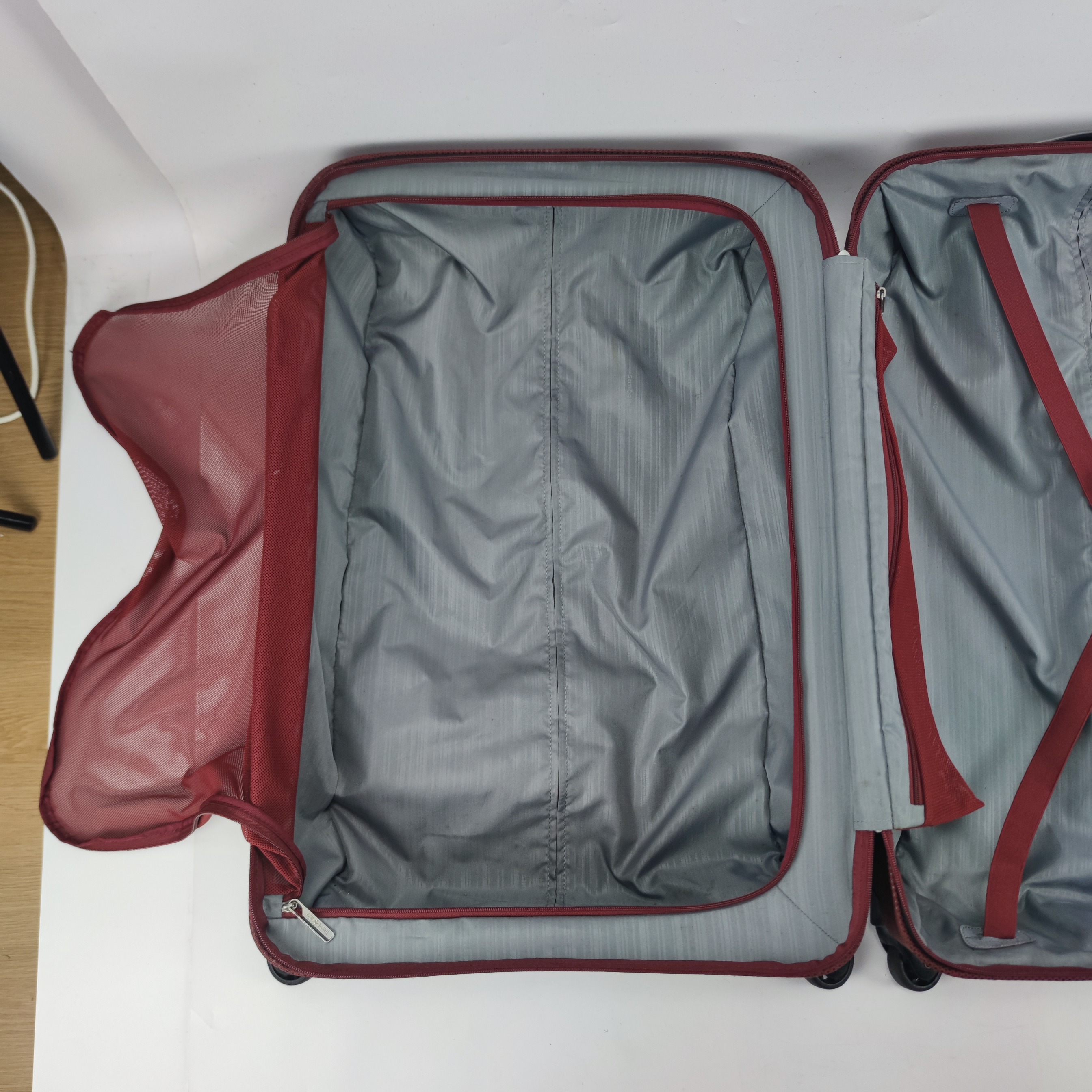 Samsonite X-Pertiz Spinner Lightweight 28 Inch
