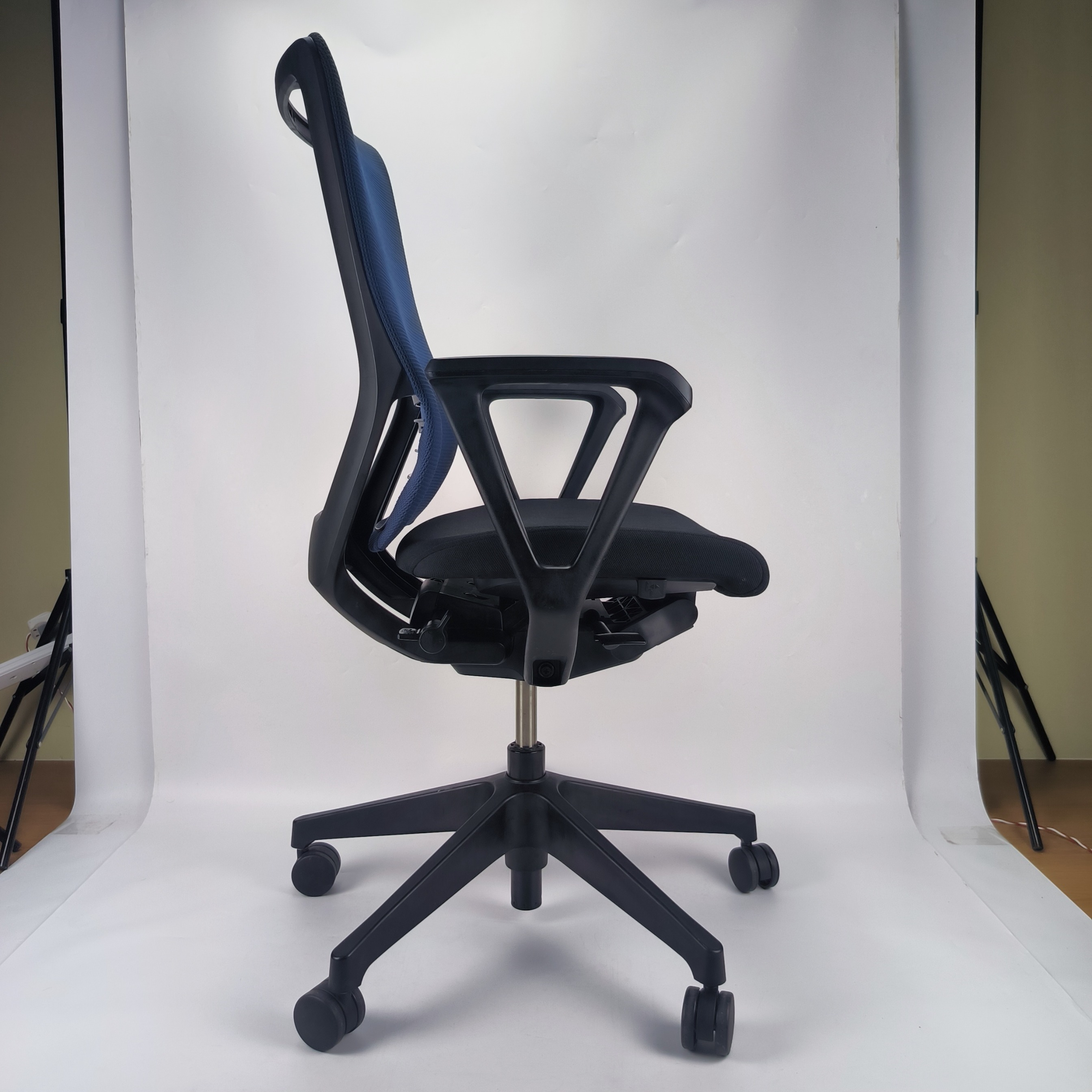 Itoki Epios Ergonomic Office Chair