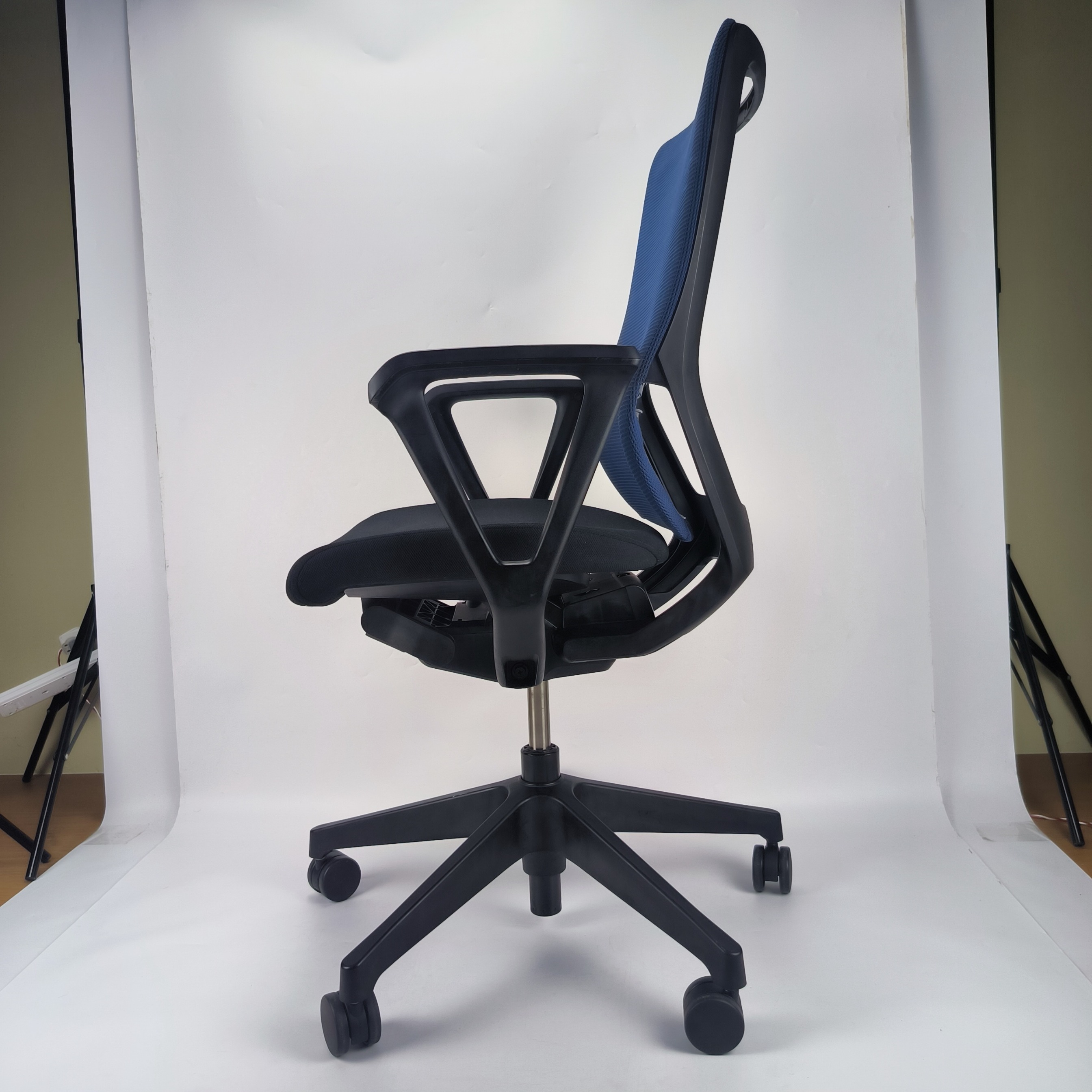 Itoki Epios Ergonomic Office Chair