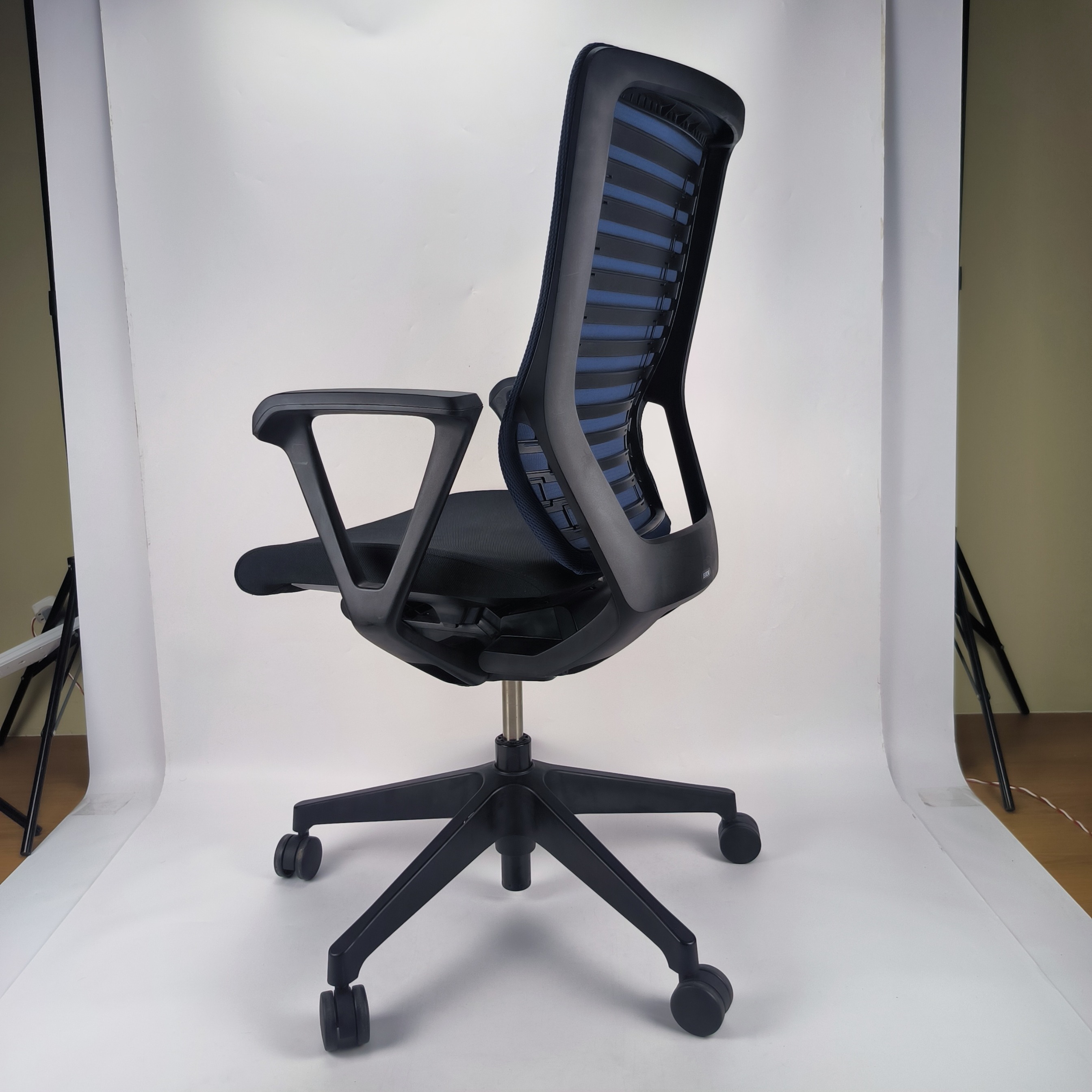 Itoki Epios Ergonomic Office Chair