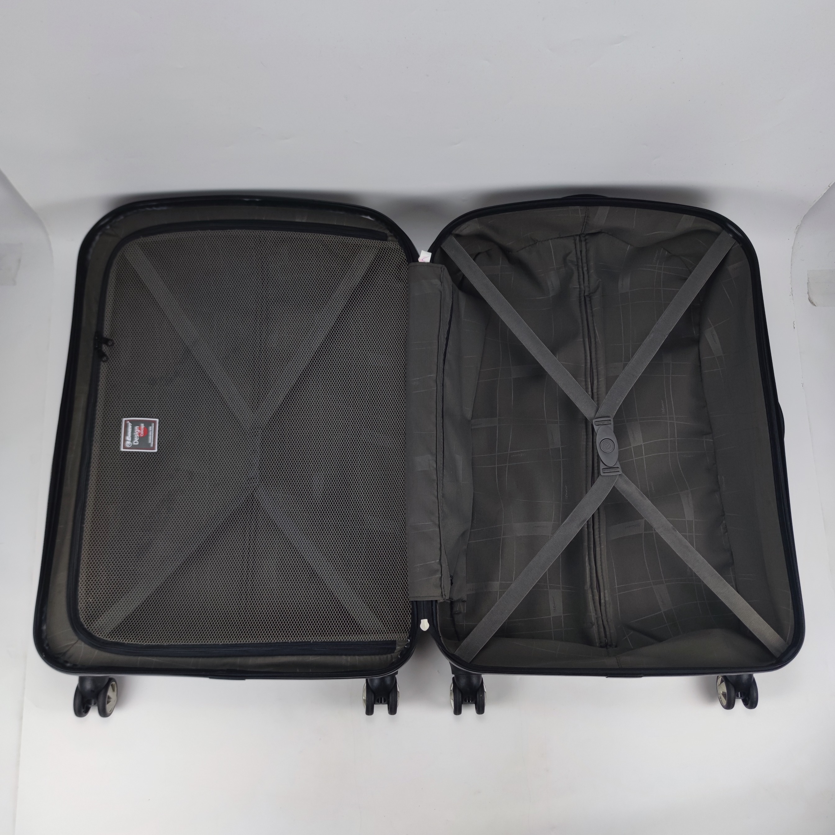 Eminent KF30 Lightweight Hardcase Luggage 30 Inch