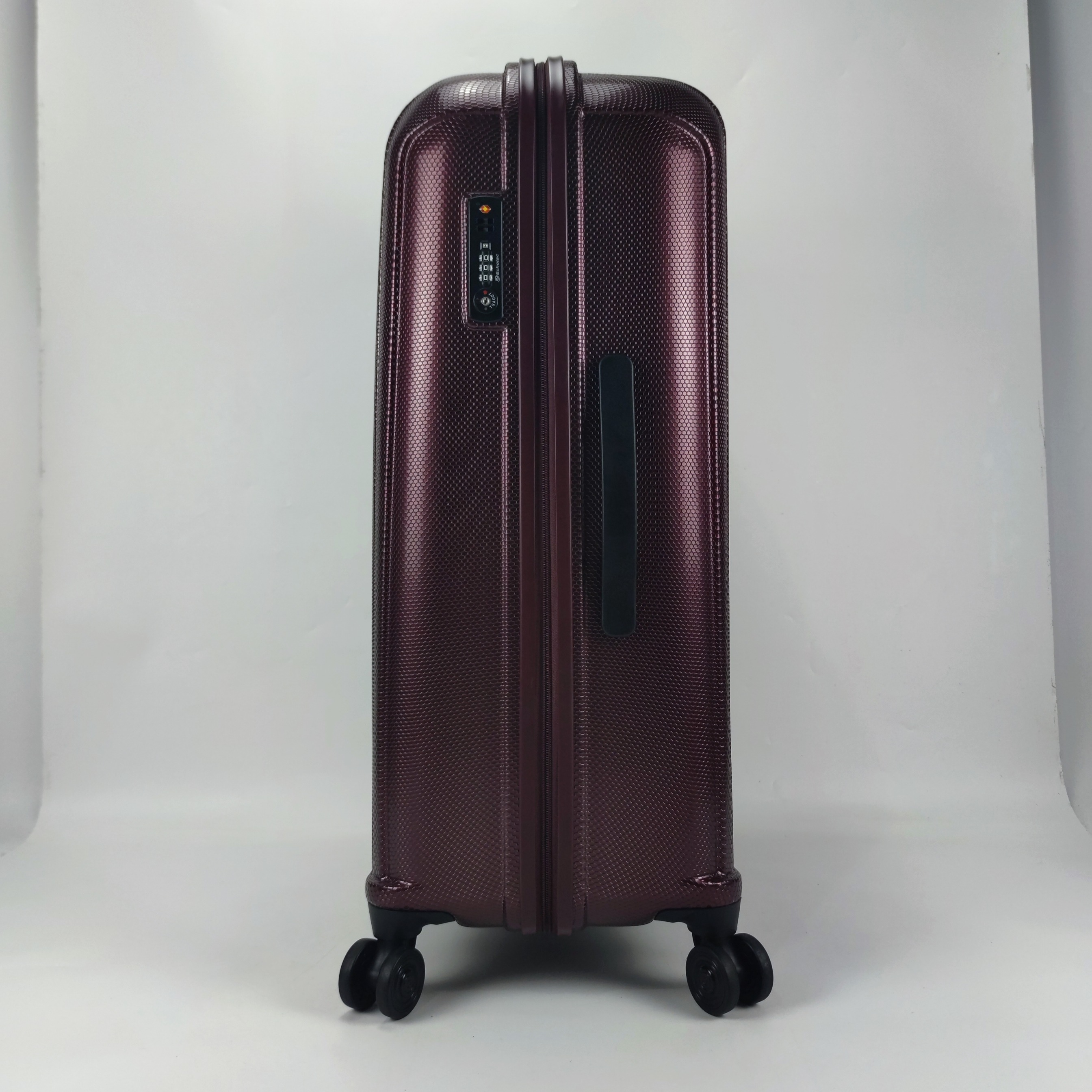Echolac 091A Hardcase Luggage 28 Inch