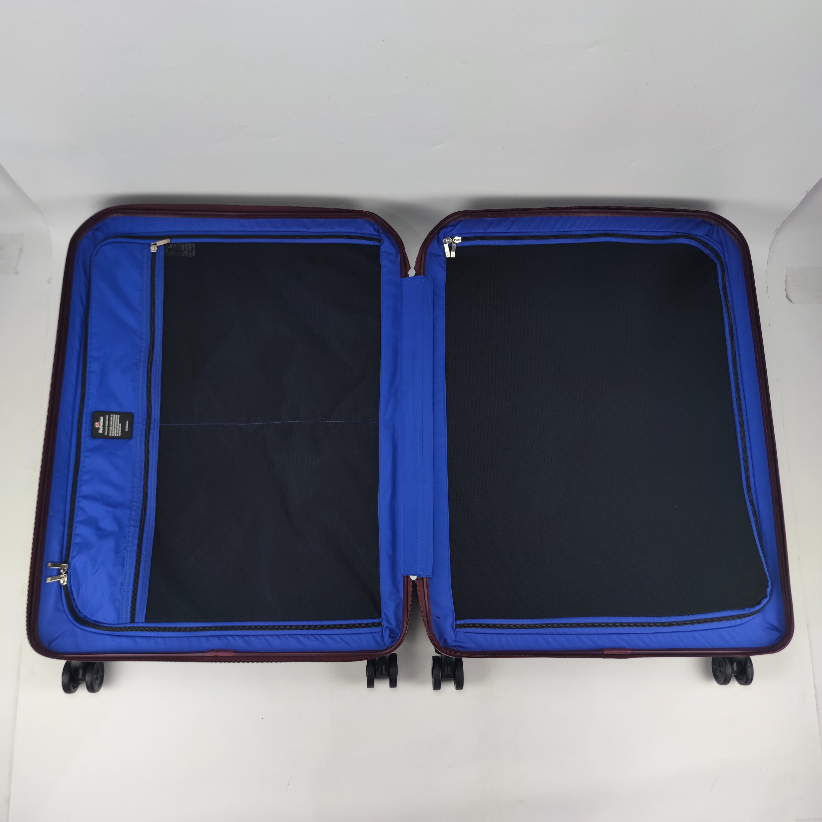 Echolac 091A Hardcase Luggage 28 Inch
