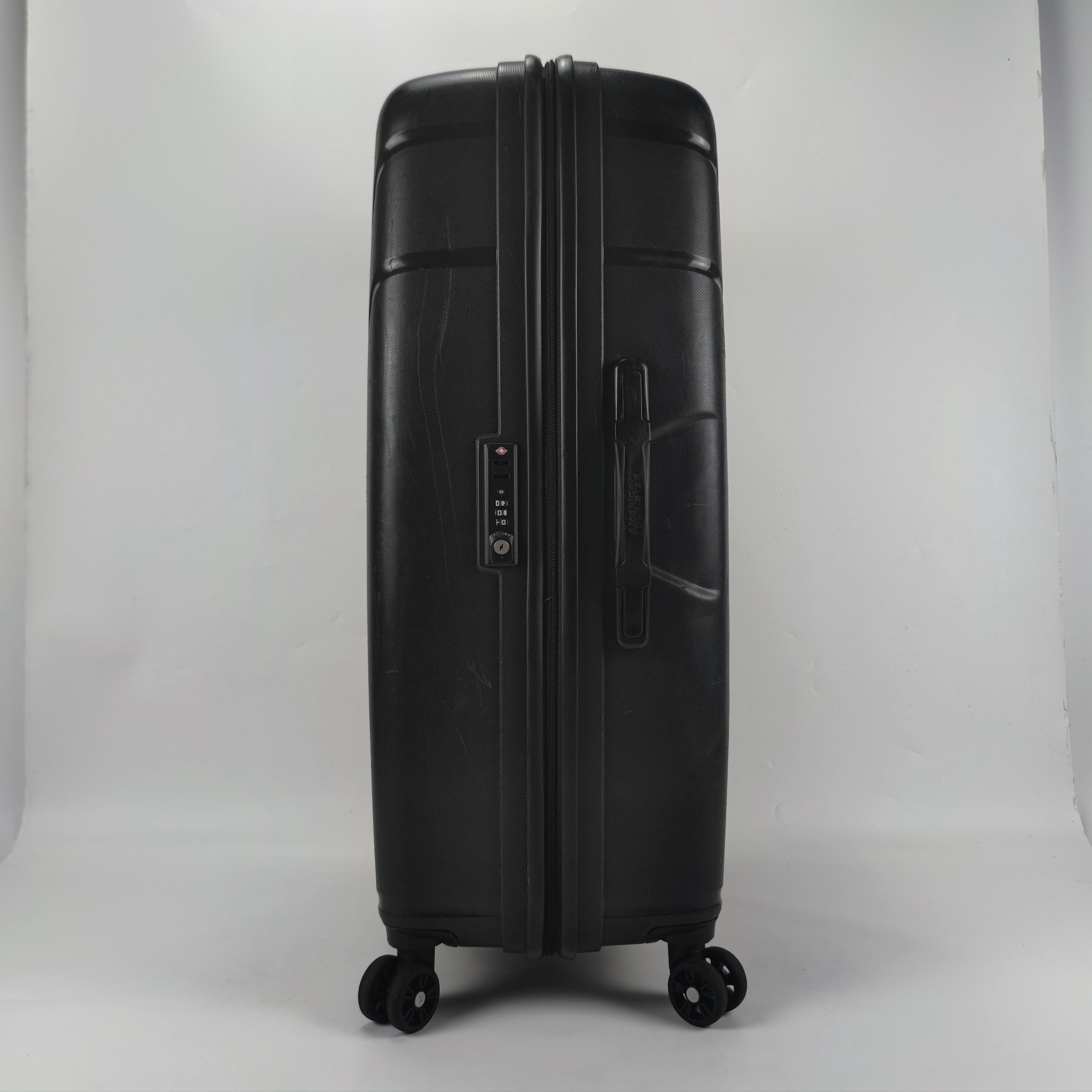American Tourister Skytracer Spinner Hardcase Luggage 28 Inch 