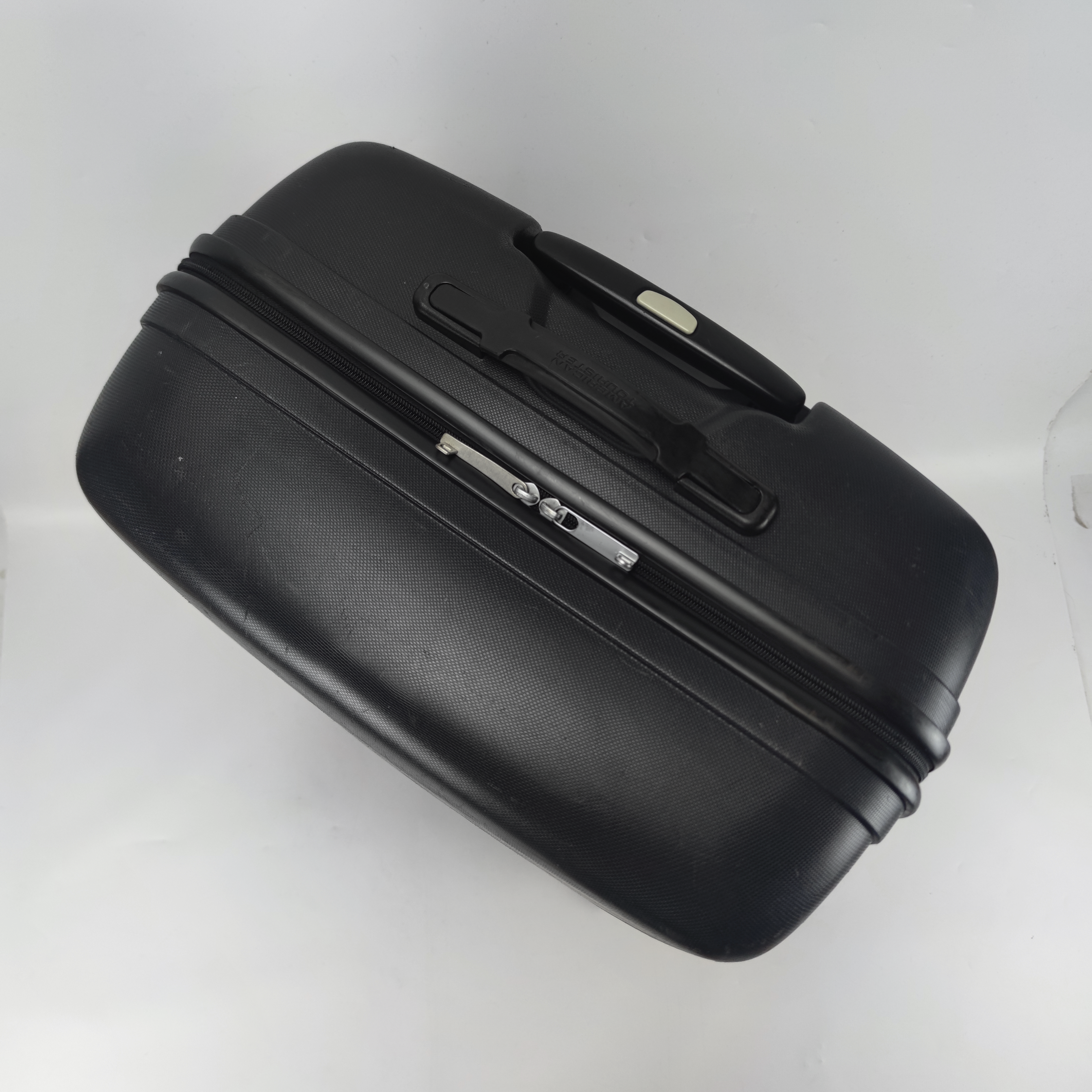 American Tourister Skytracer Spinner Hardcase Luggage 28 Inch 