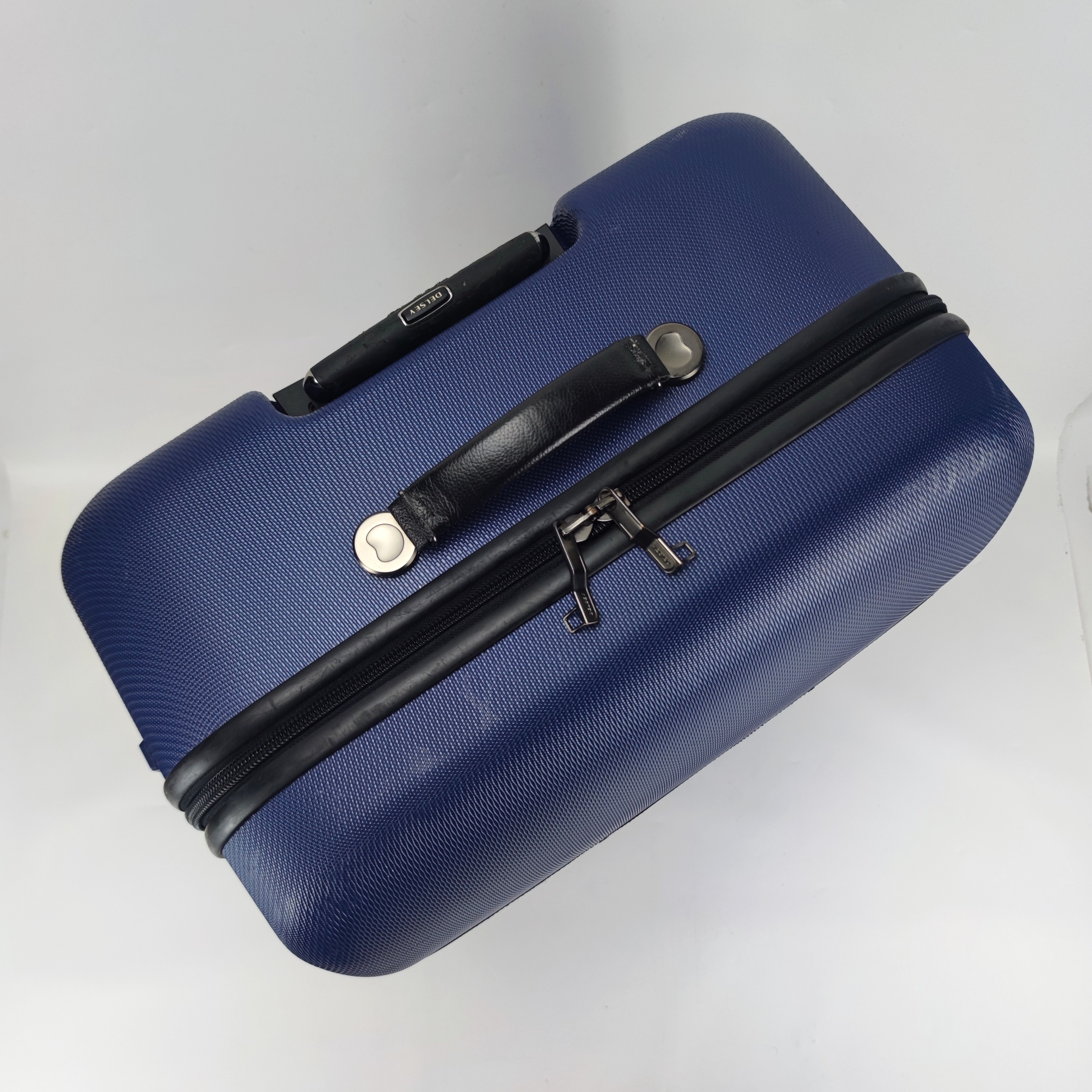 Delsey Chatelet Air Hardcase Luggage 28 Inch
