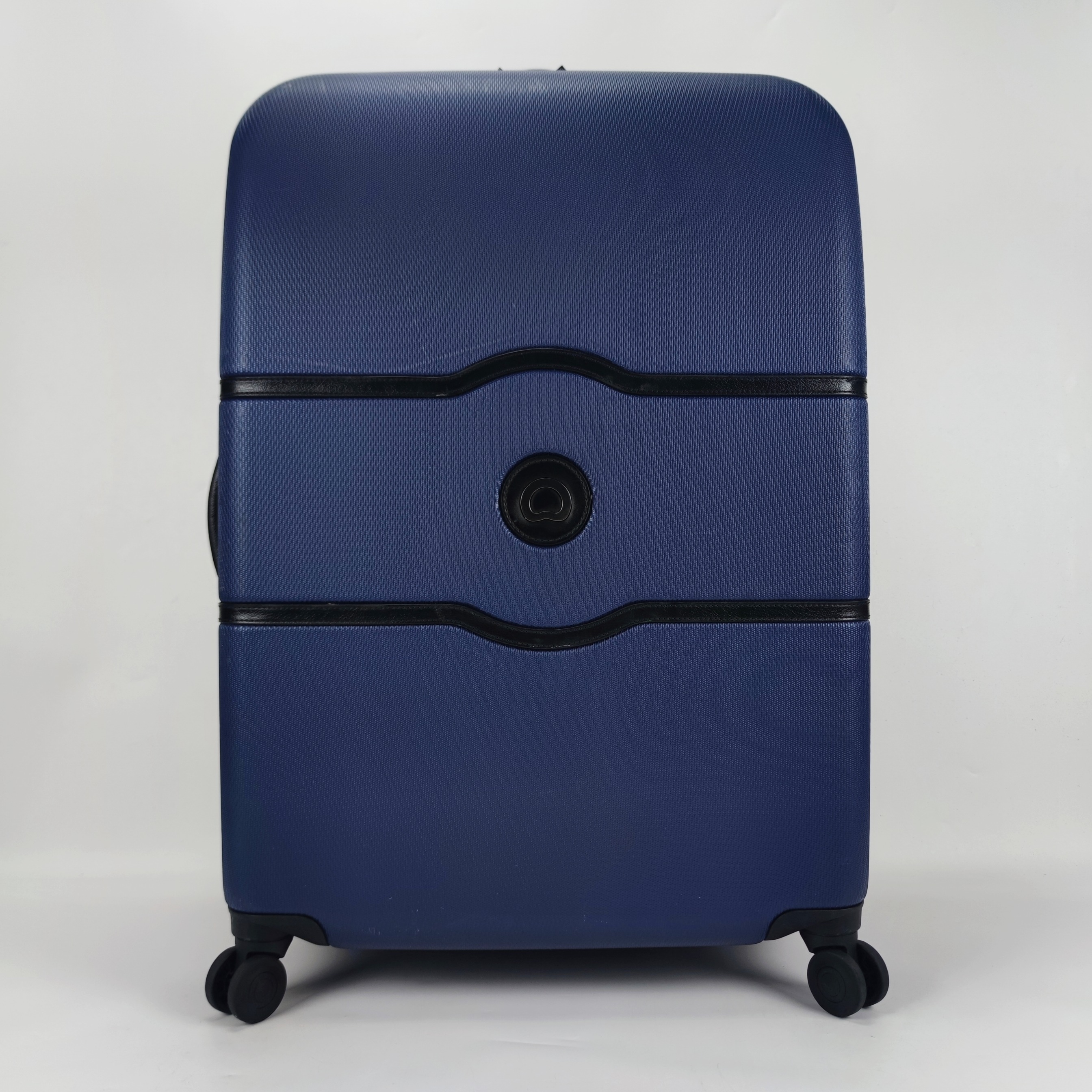 Delsey Chatelet Air Hardcase Luggage 28 Inch