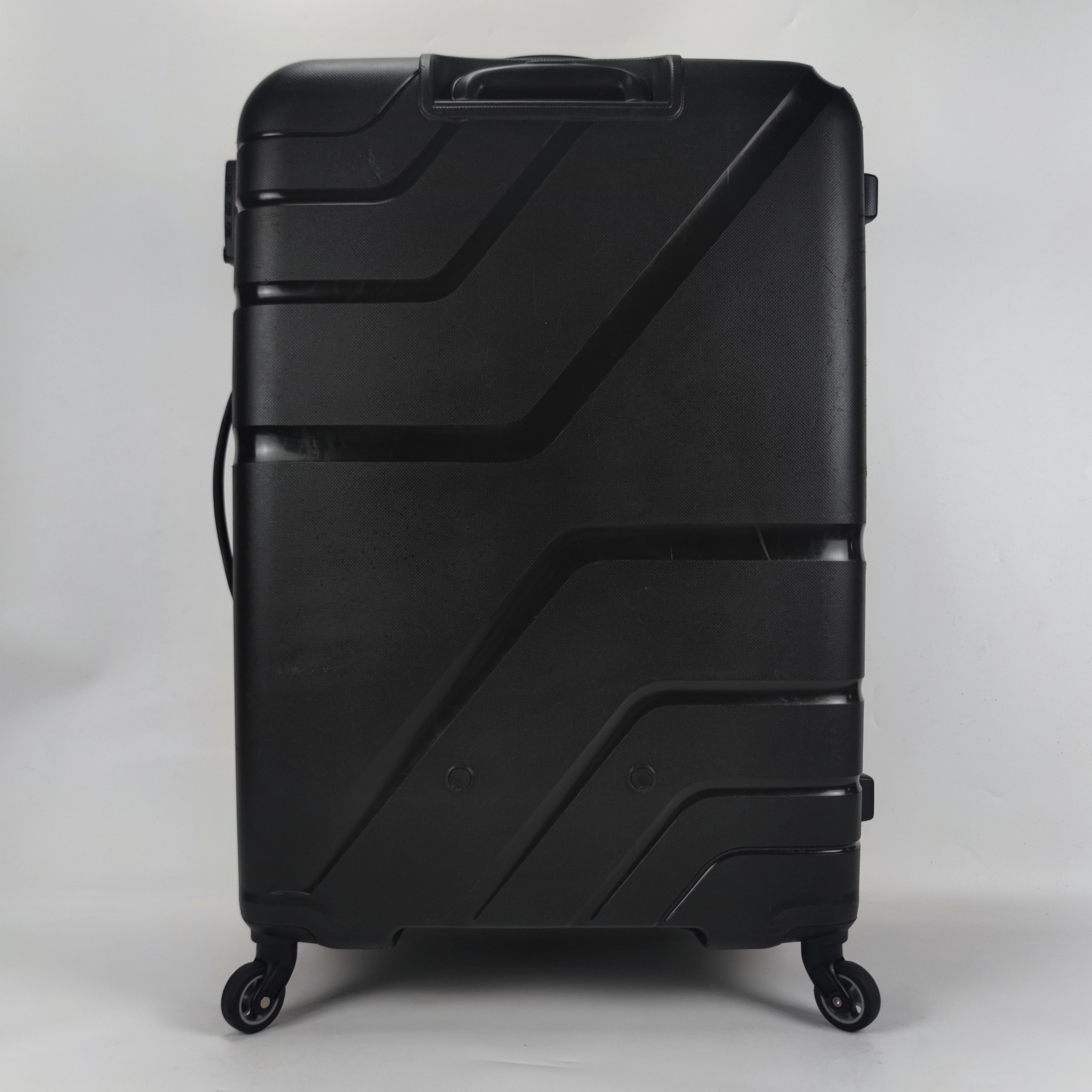 American Tourister Upland Spinner Lightweight Hardcase Luggage 28 Inch