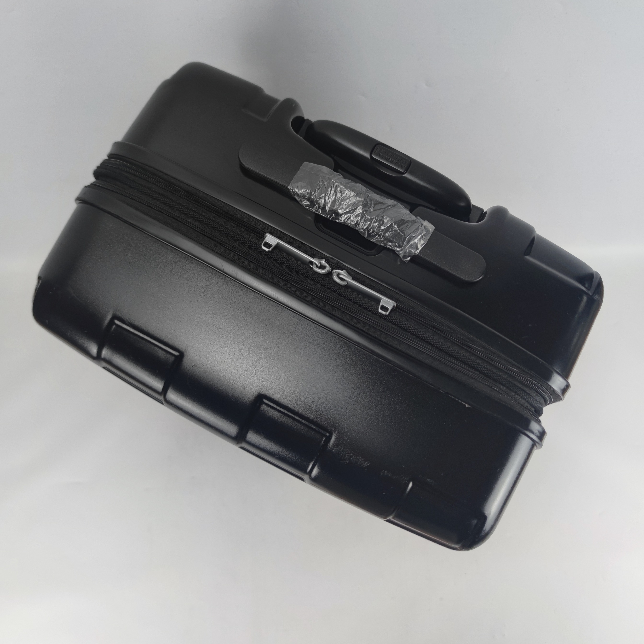 American Tourister Faro Spinner Hardcase Luggage 24 Inch