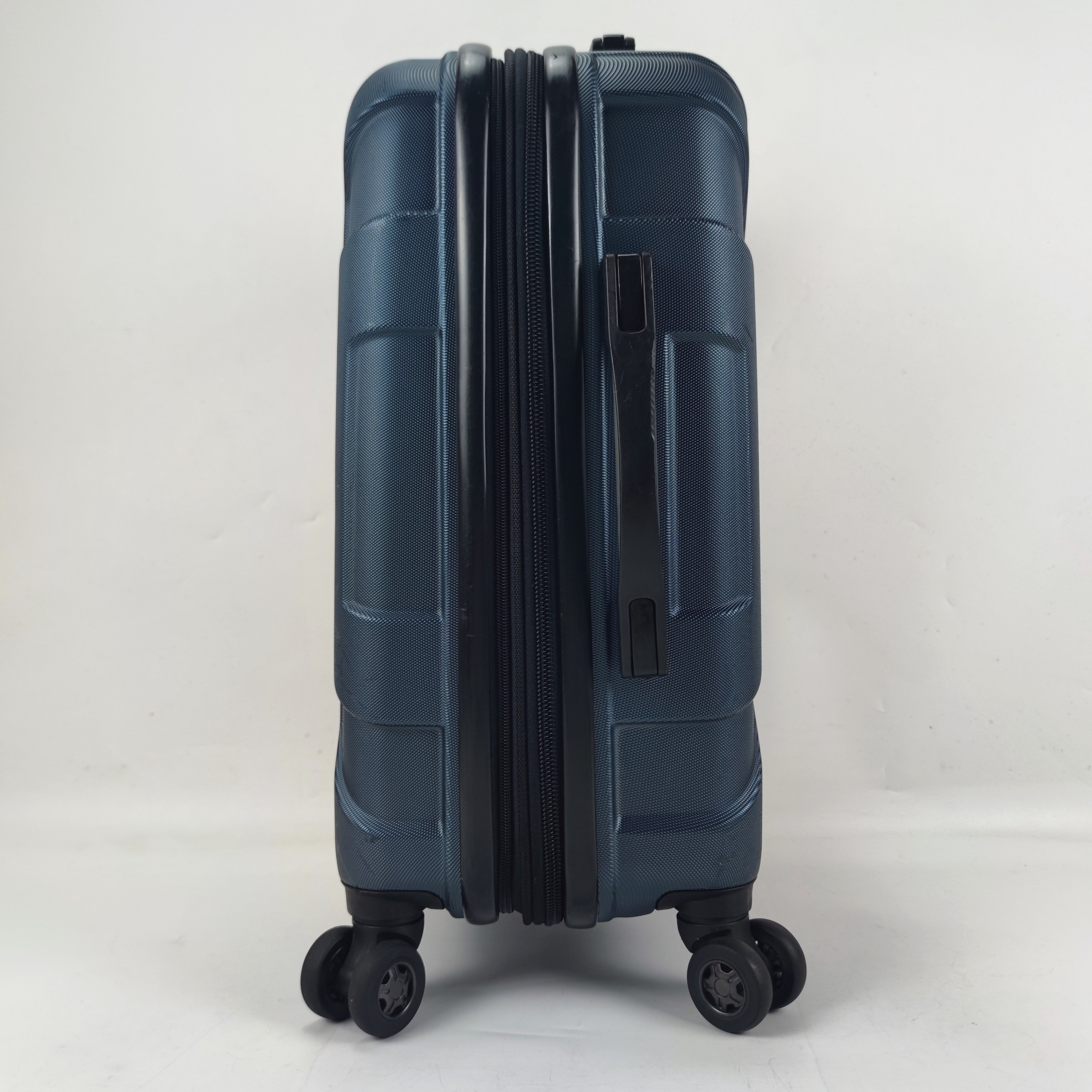 Samsonite Centric Spinner Hardcase Luggage 20 Inch ✔️