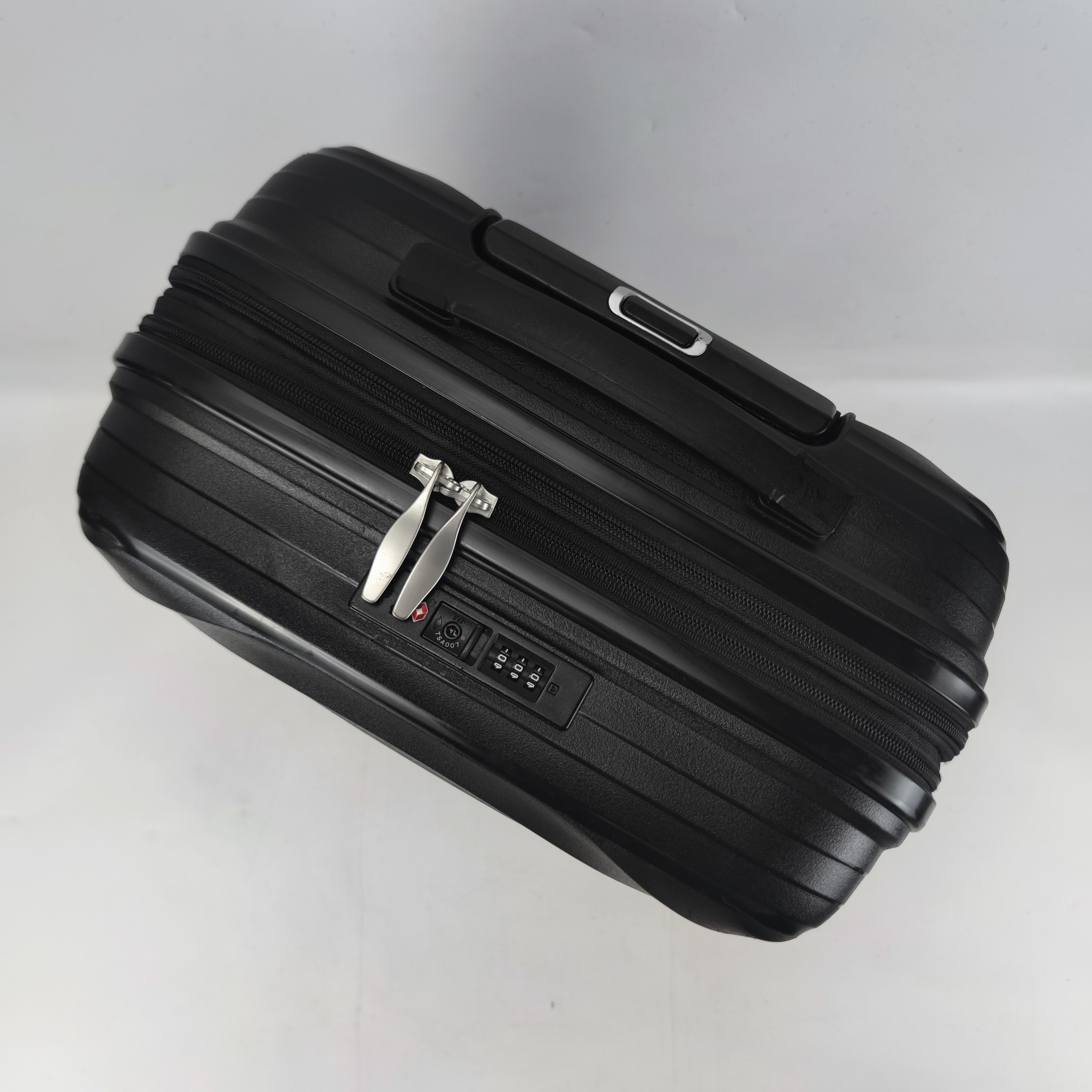 Sumuzu SMZ761 Spinner Hardcase Luggage 20 Inch Black ✔️