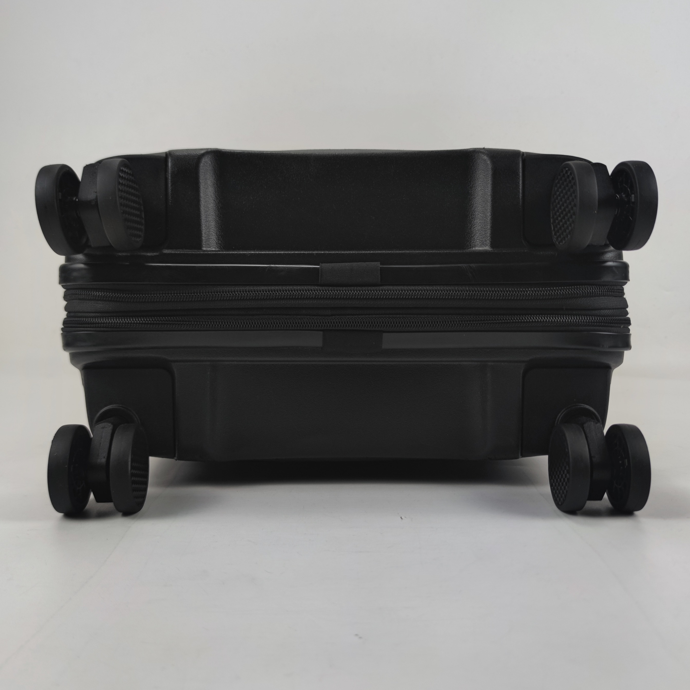 Sumuzu SMZ761 Spinner Hardcase Luggage 20 Inch Black ✔️