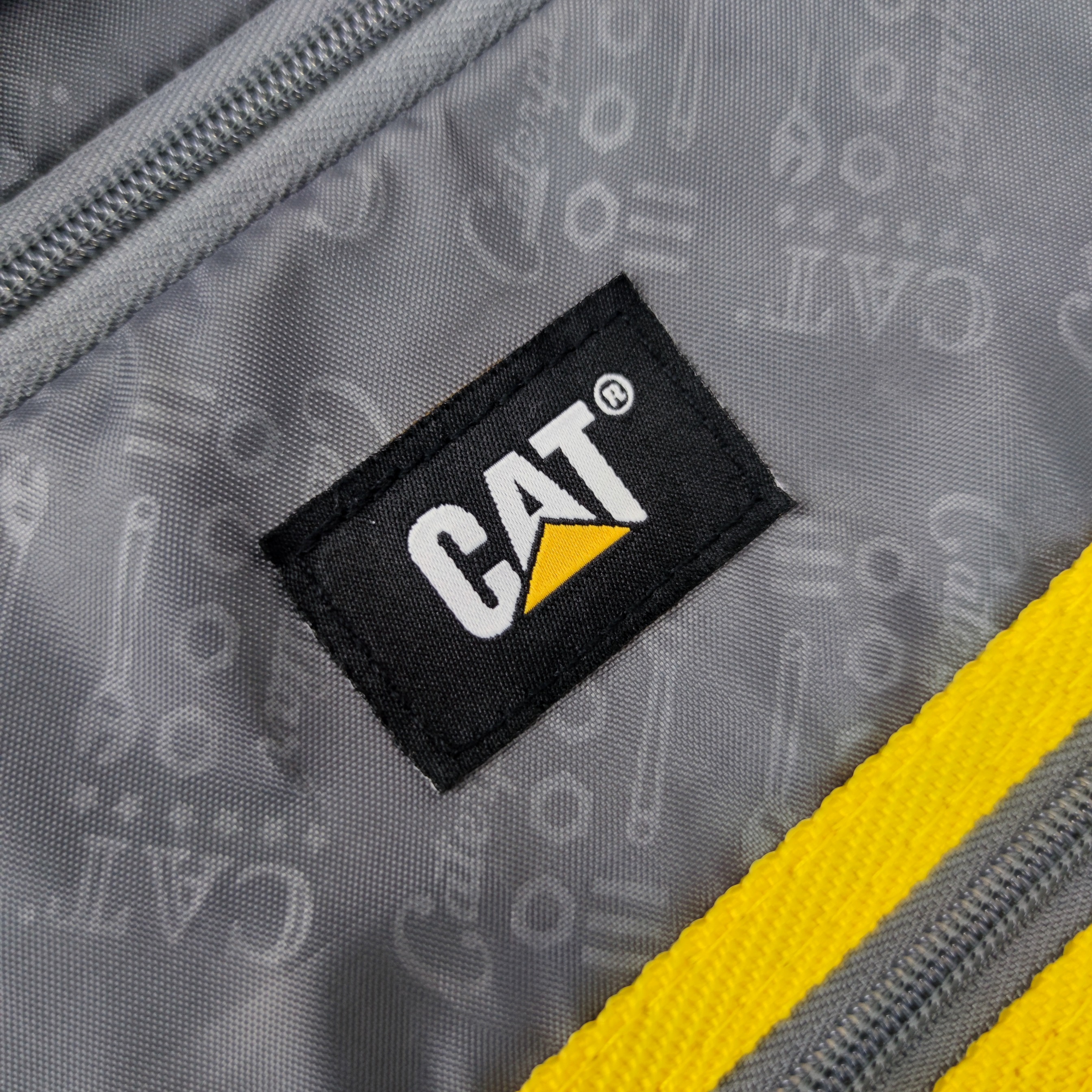 Caterpillar CATD Hardcase Luggage 28 Inch Black ✔️