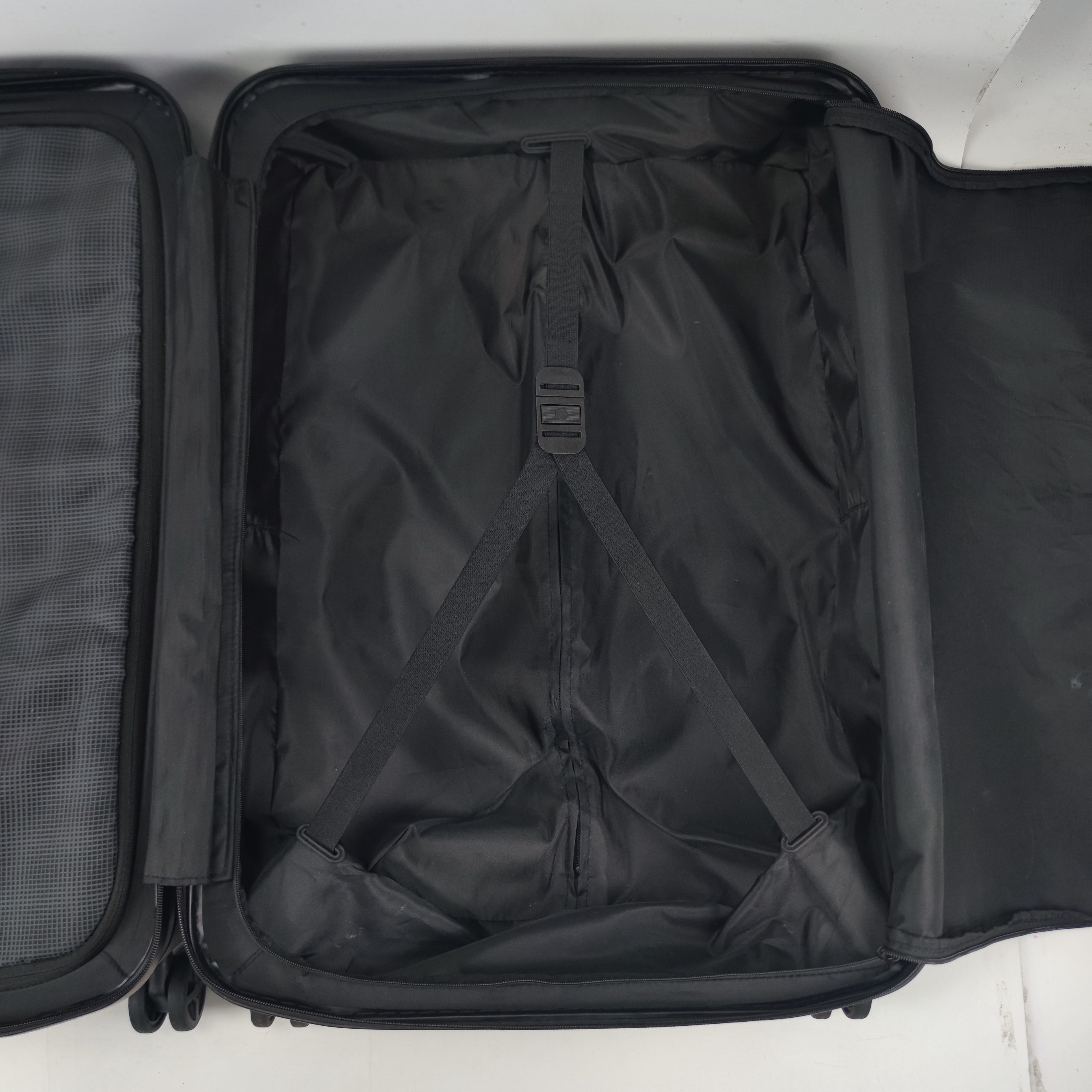 Samsonite Innova Hardcase Luggage 28 Inch Black ✔️