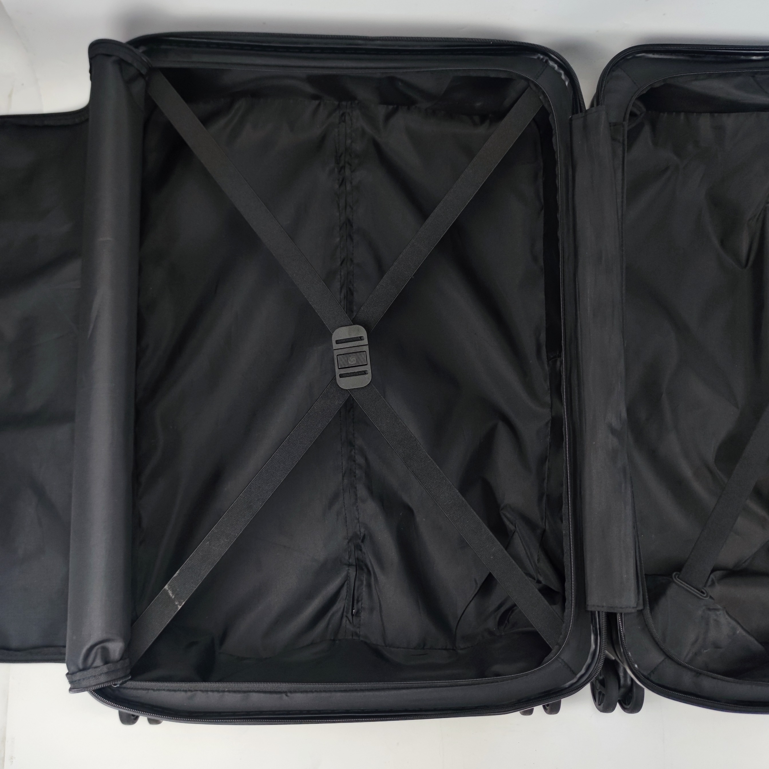 Samsonite Innova Hardcase Luggage 28 Inch Black ✔️