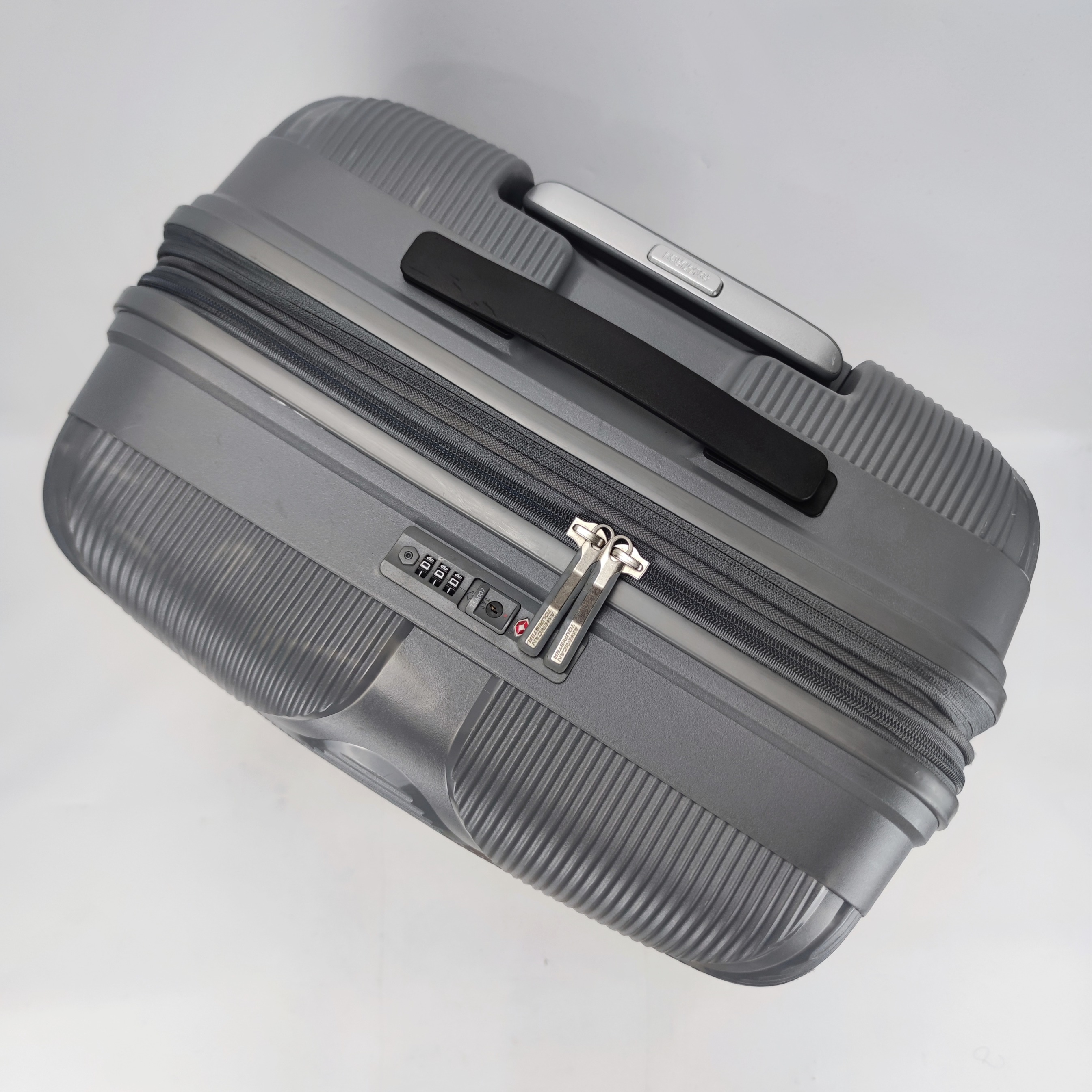 American Tourister Instagon Hardcase 26 Inch ✔️
