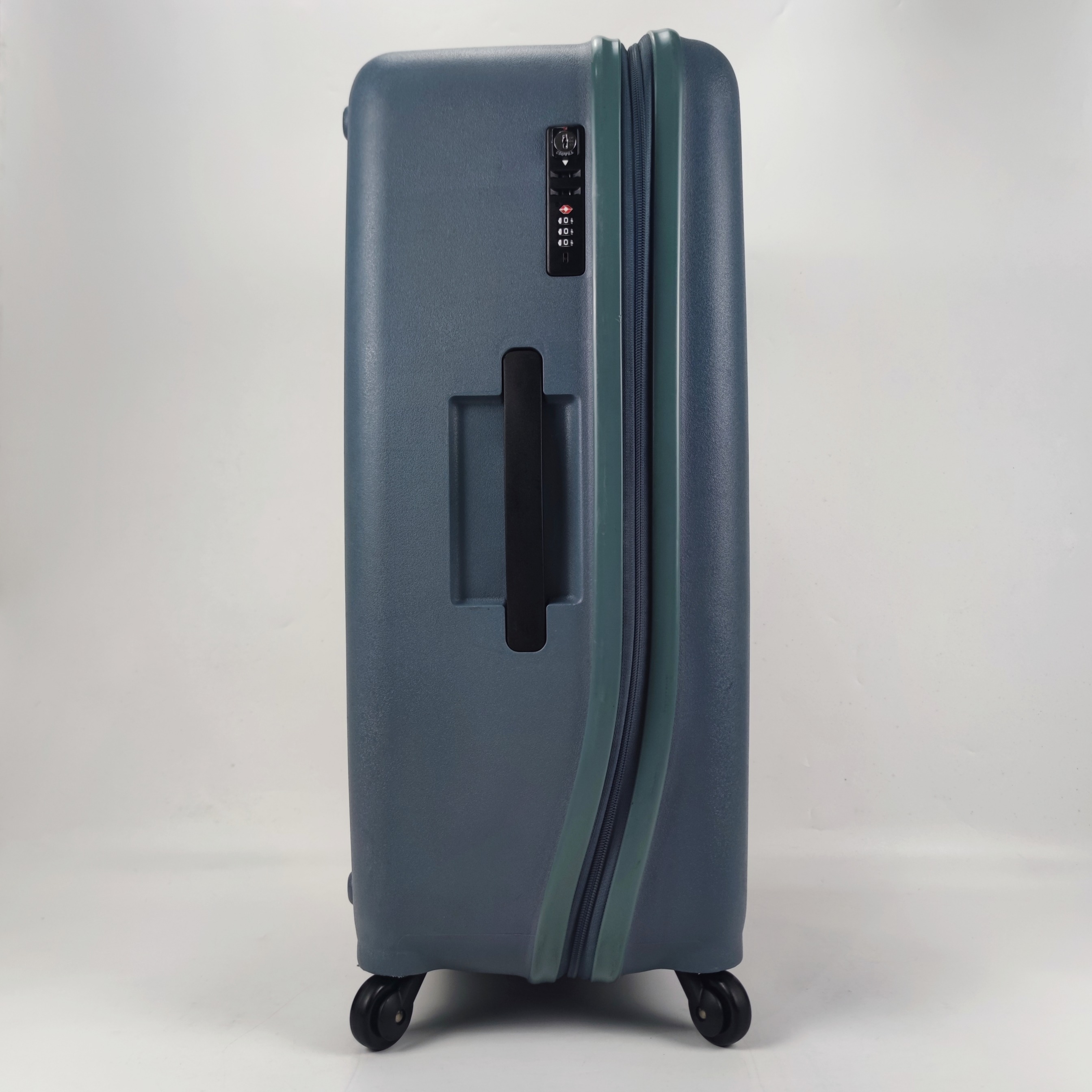 Lojel Vita Hardcase Luggage 26 Inch ✔️