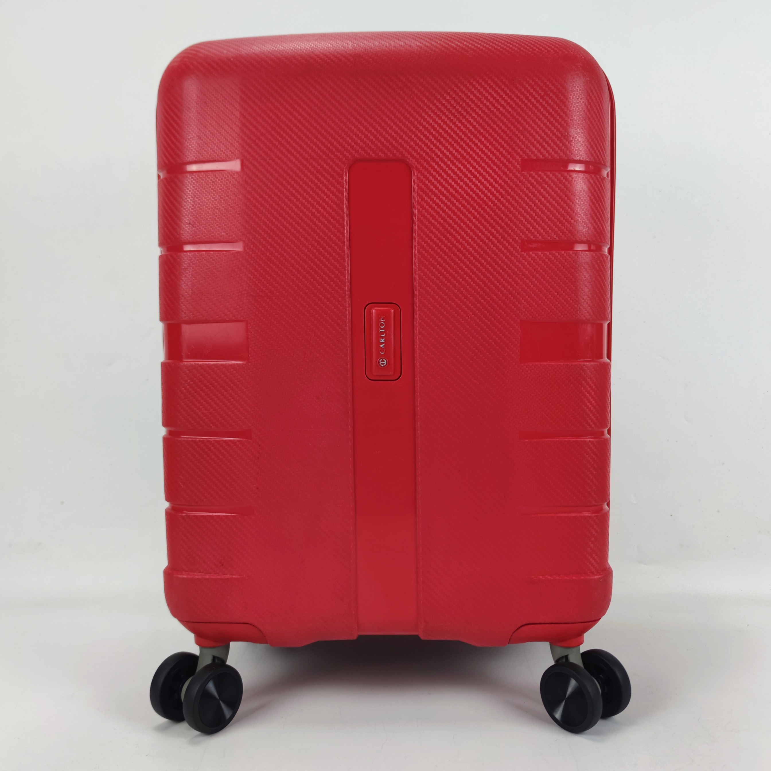 Carlton Voyageur Plus Hardcase Luggage 20 Inch Red ⭕