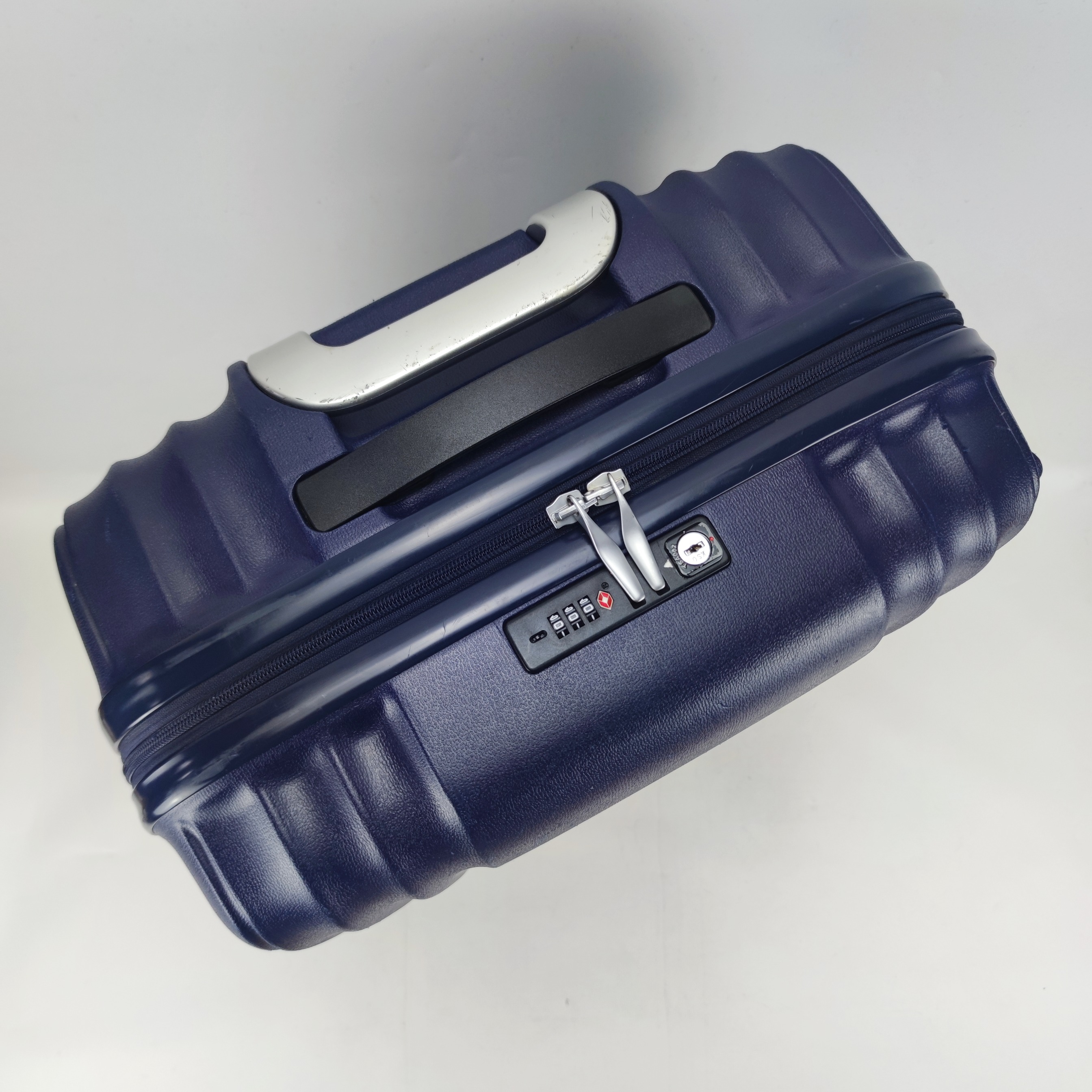 Lojel Streamline Lineo Hardcase 26 Inch Navy