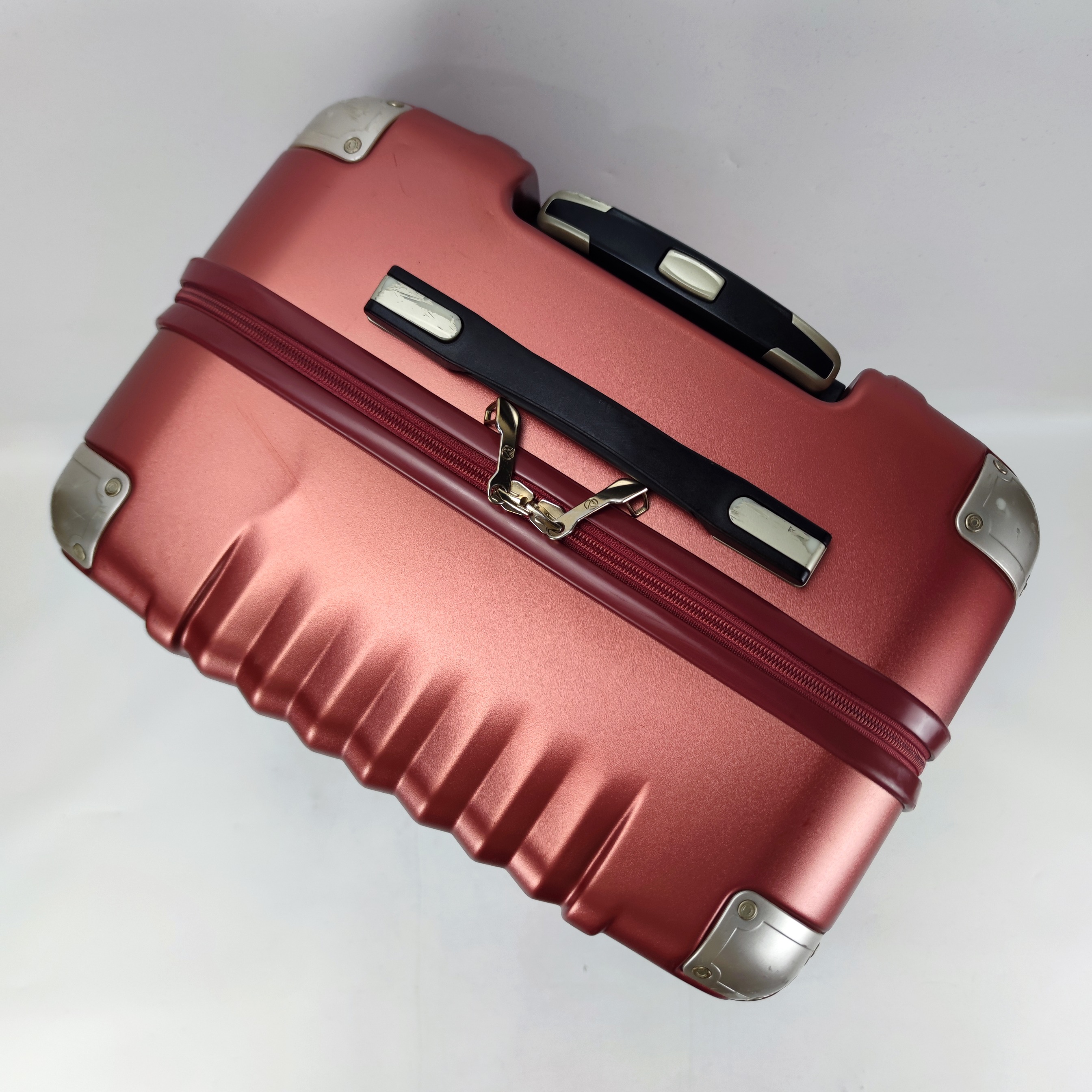 Eminent KG65 Hardcase Luggage 24 Inch ✔️