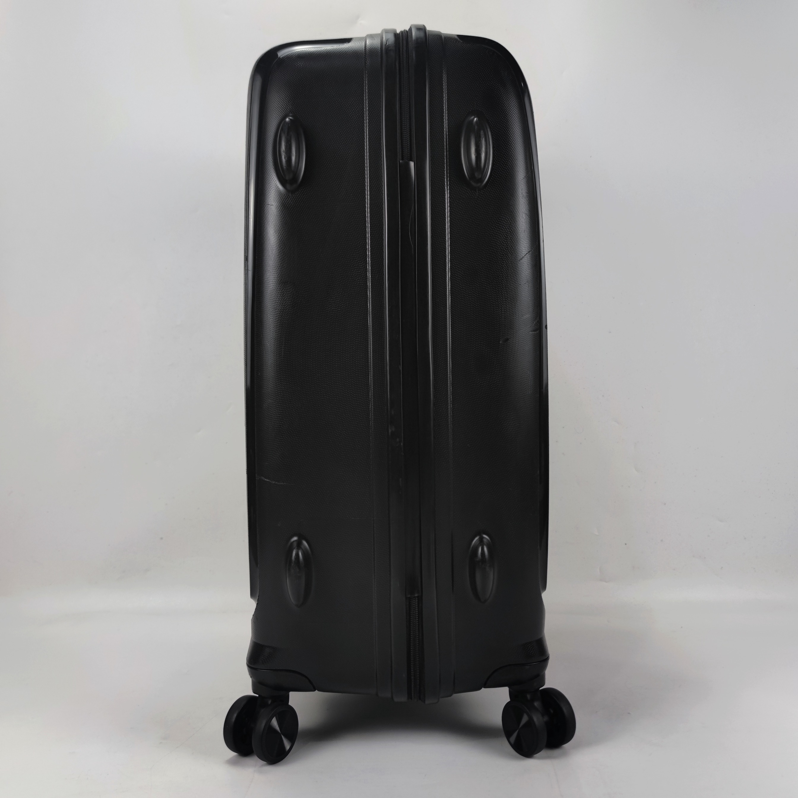 American Tourister Lightrax Lightweight 26 Inch Black