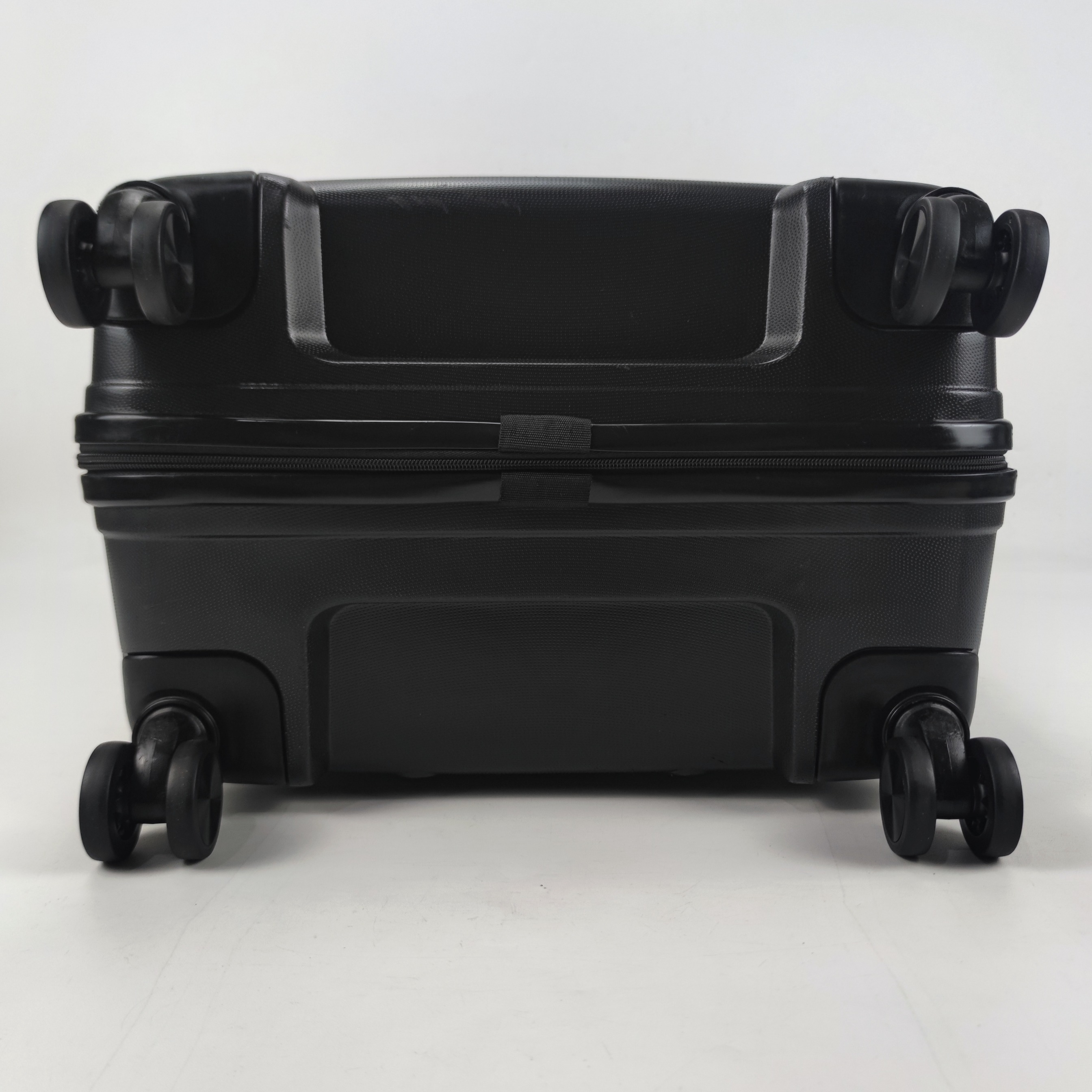 American Tourister Lightrax Lightweight 26 Inch Black