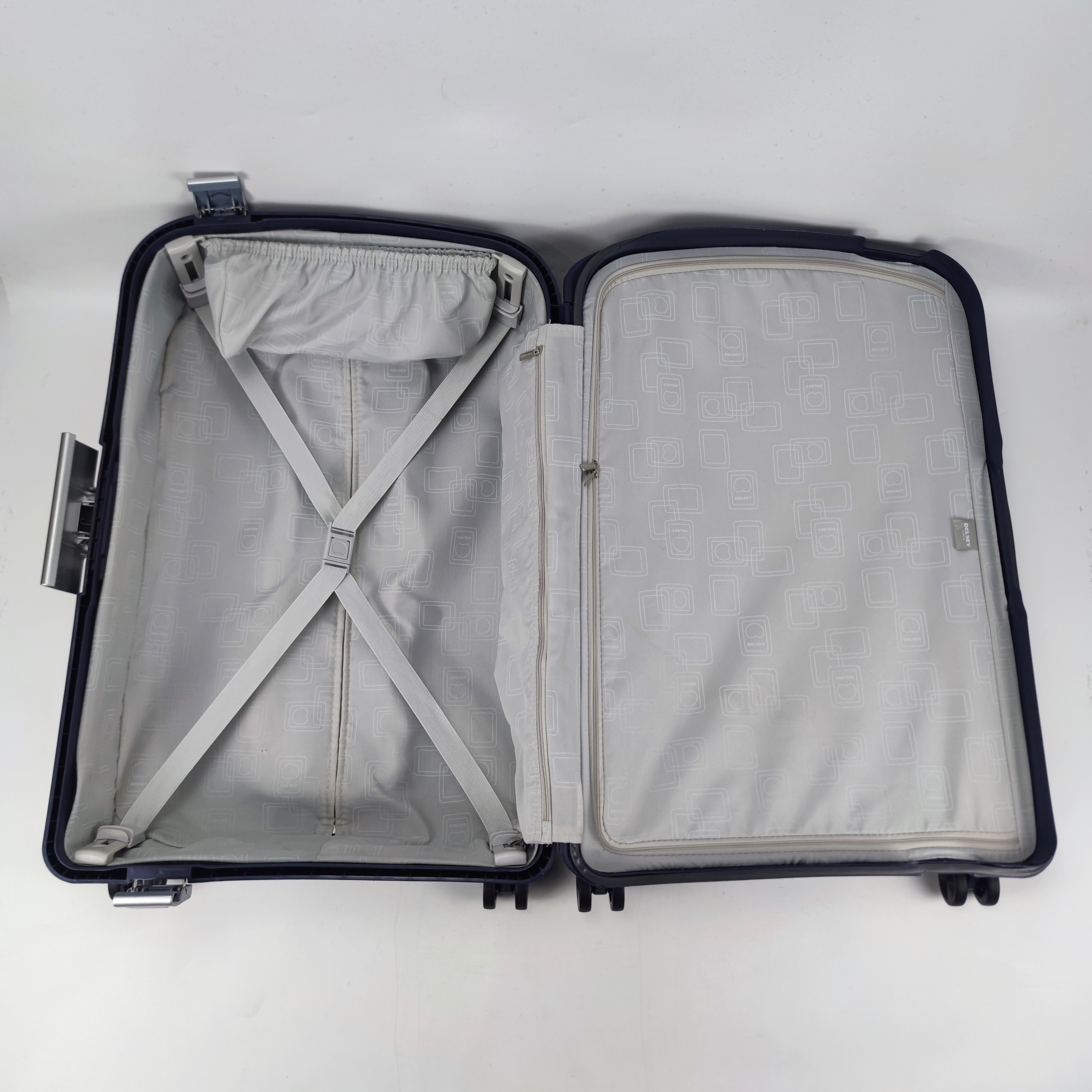 Delsey Belfort Hardcase 26 Inch Navy ✔️