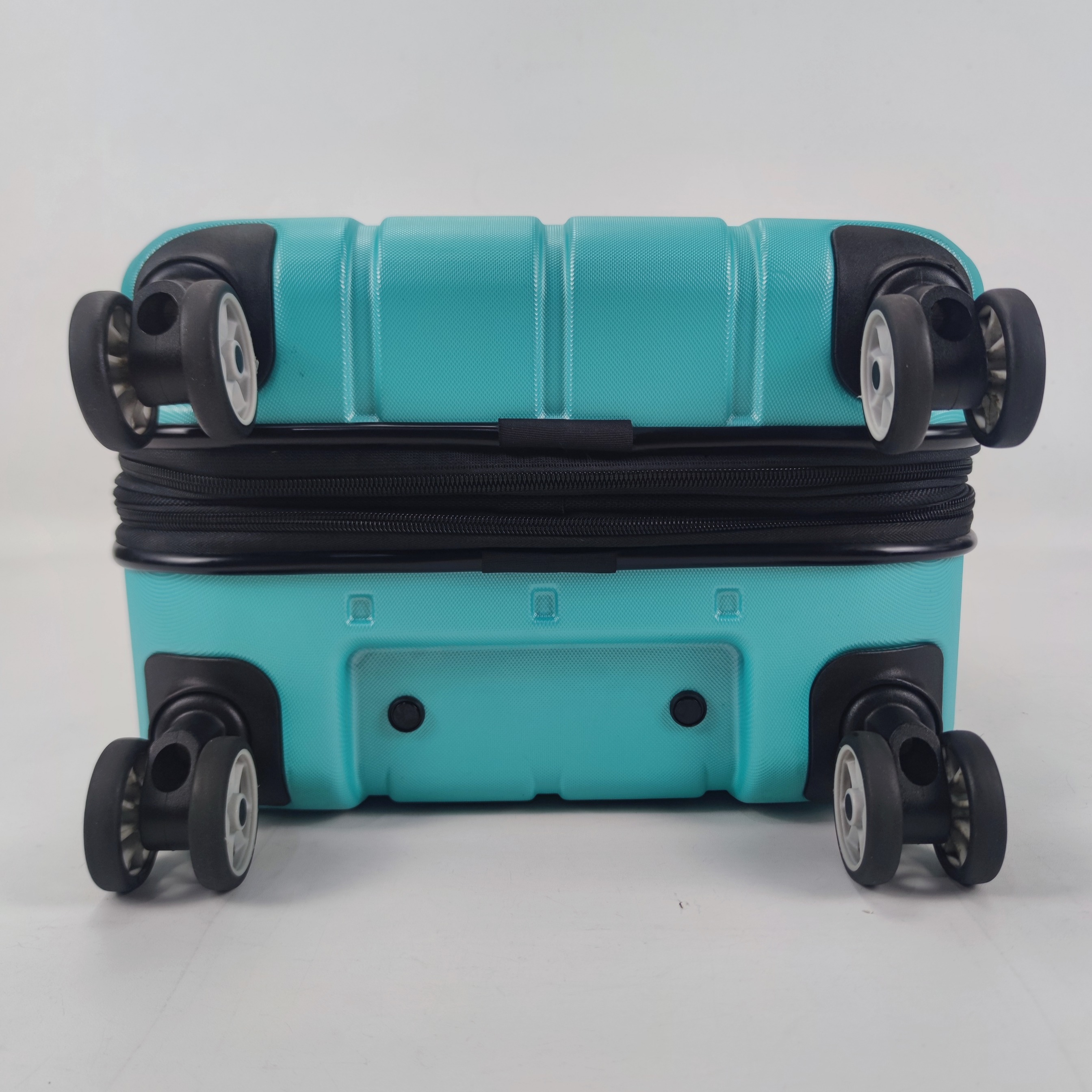 Eminent EKG82 Lightweight Hardcase 20 Inch Turquoise Blue ✔️