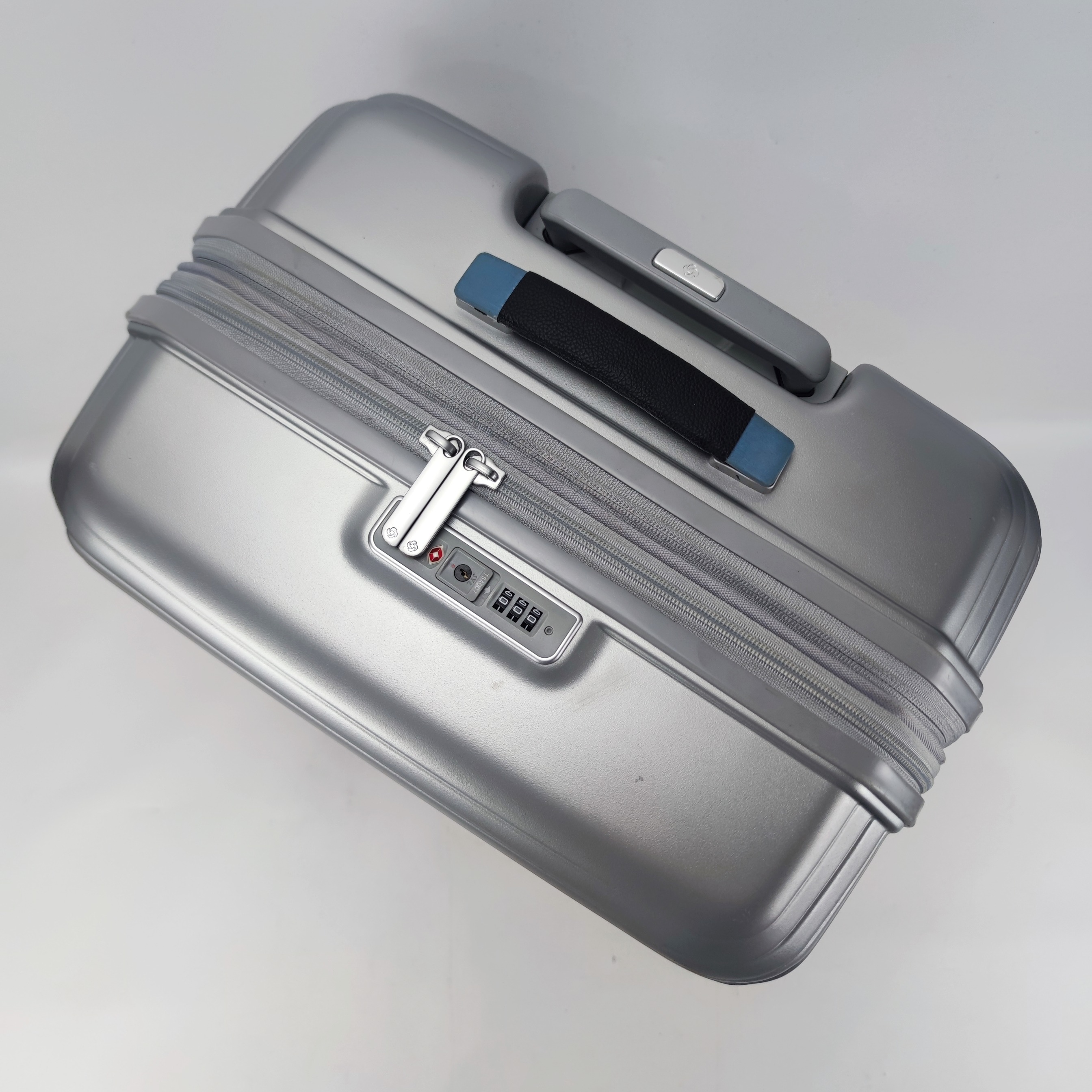 Samsonite Robez Spinner Hardcase 26 Inch Silver ✔️