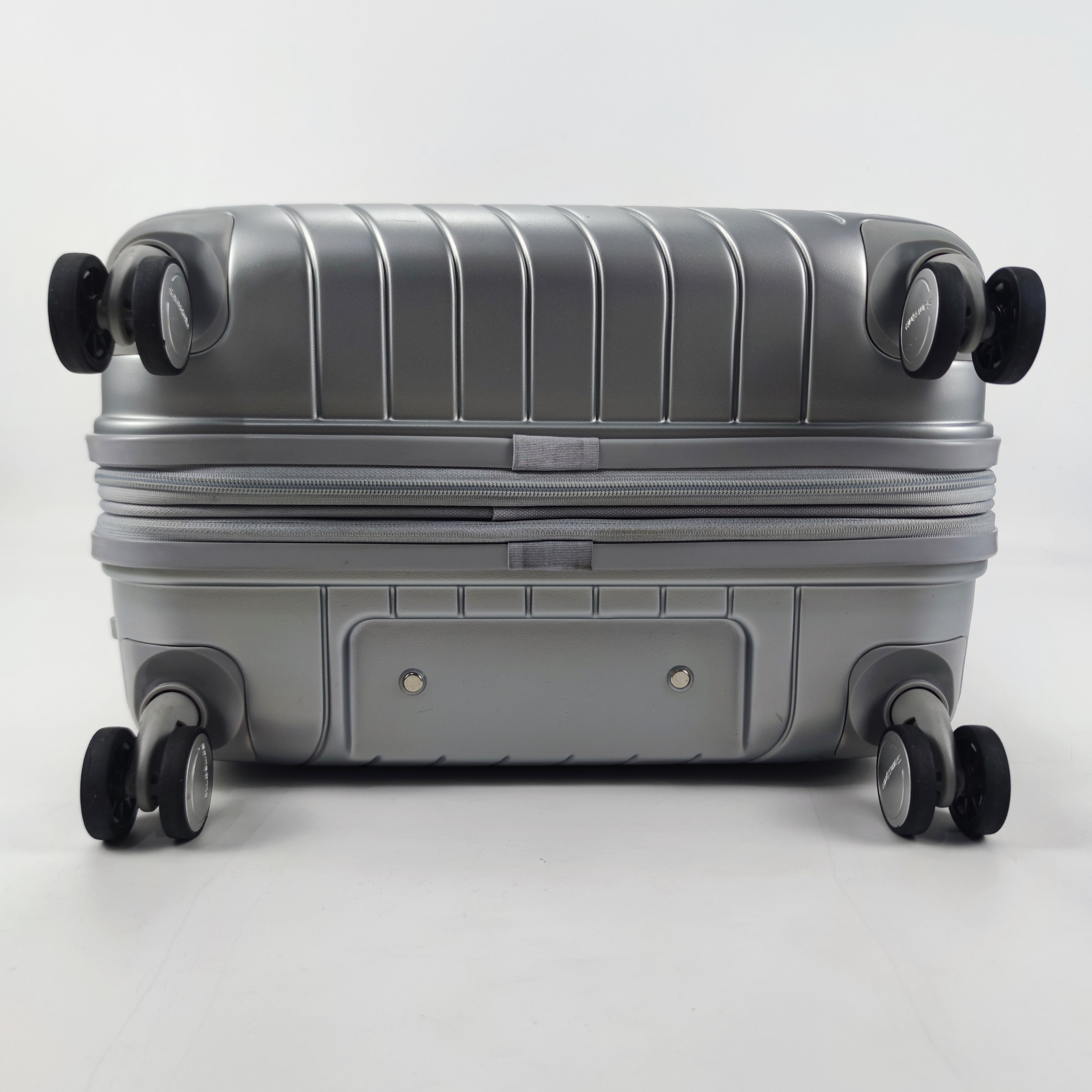 Samsonite Robez Spinner Hardcase 26 Inch Silver ✔️