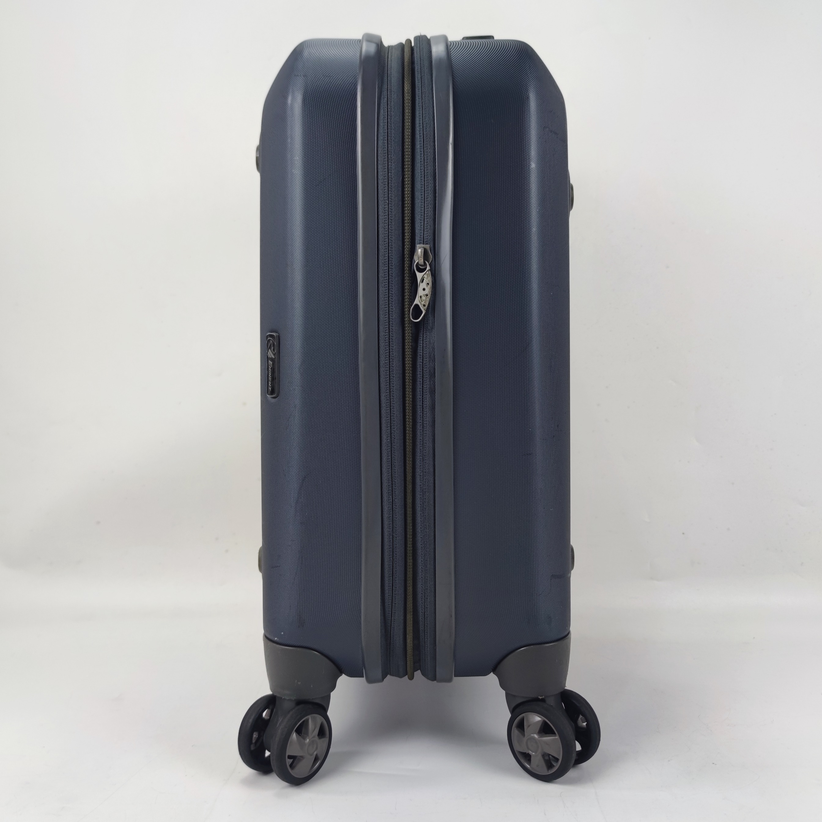 Eminent Leopard 2 Lightweight Hardcase Luggage 20 Inch Grey ✔️