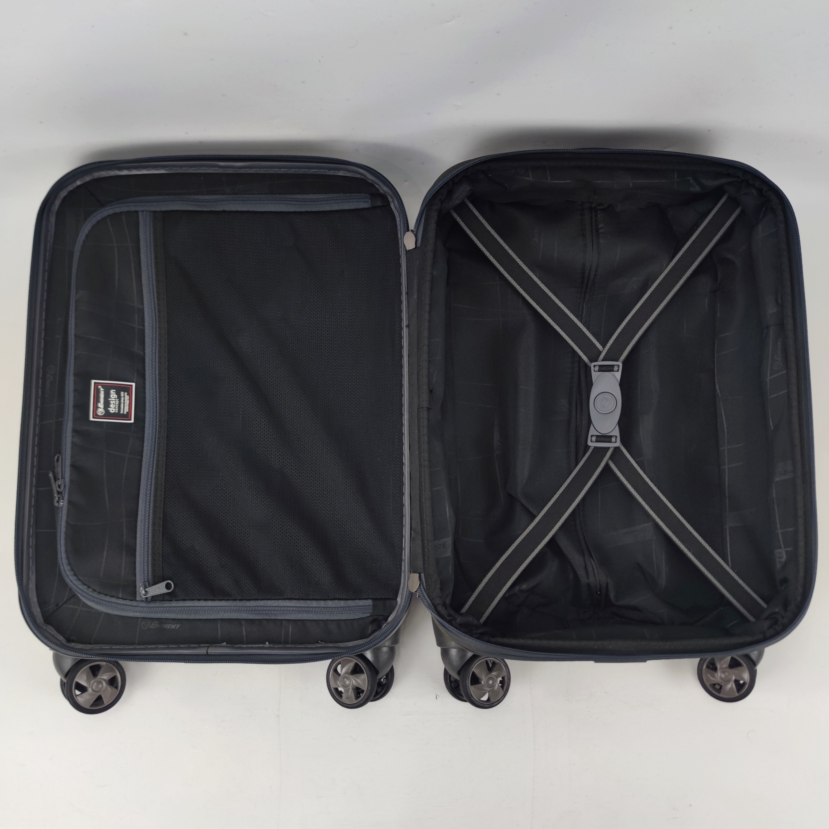 Eminent Leopard 2 Lightweight Hardcase Luggage 20 Inch Grey ✔️